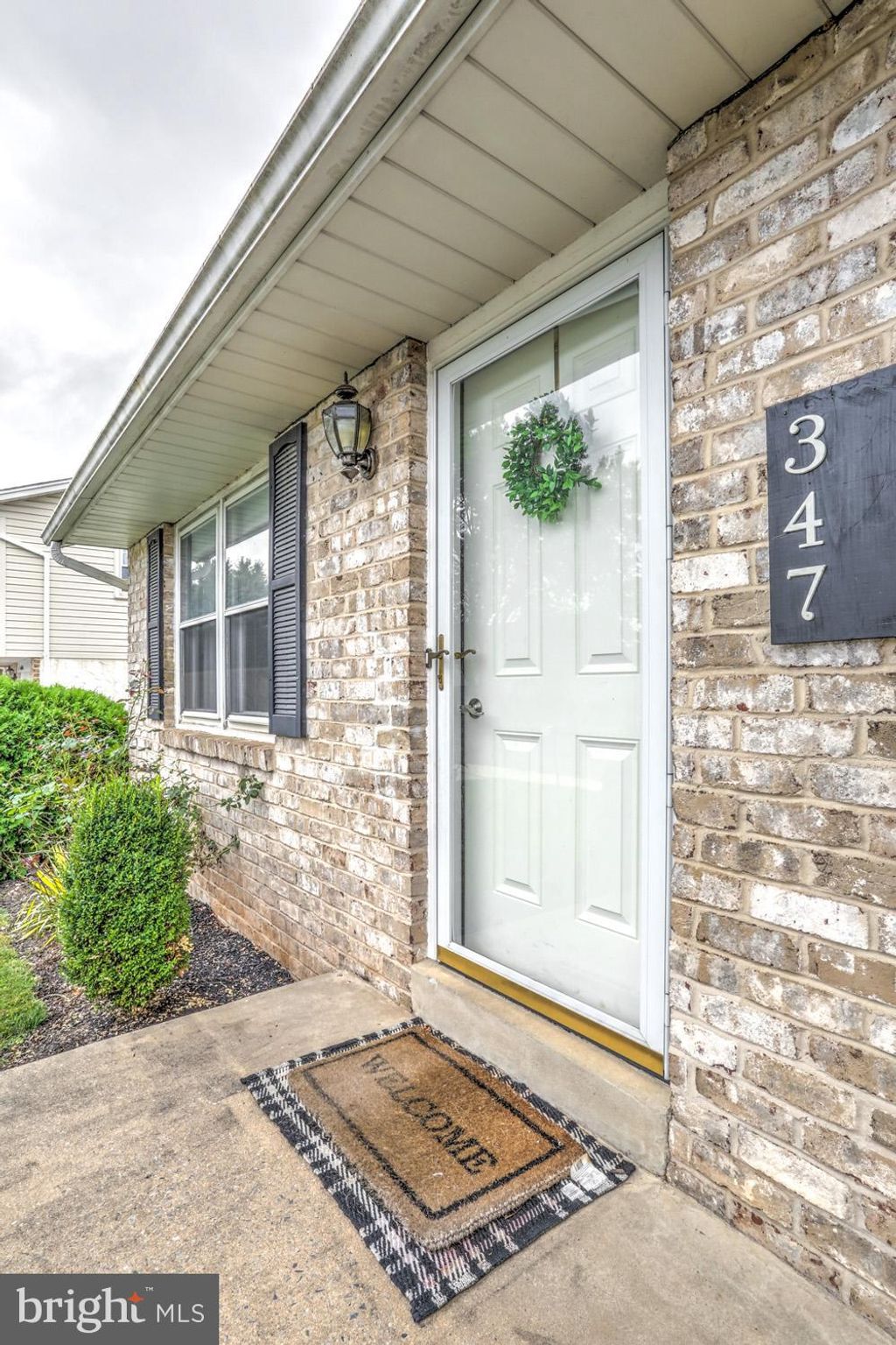 Photo of 347 Jeff Avenue, EPHRATA, PA 17522 (MLS # PALA2039308)