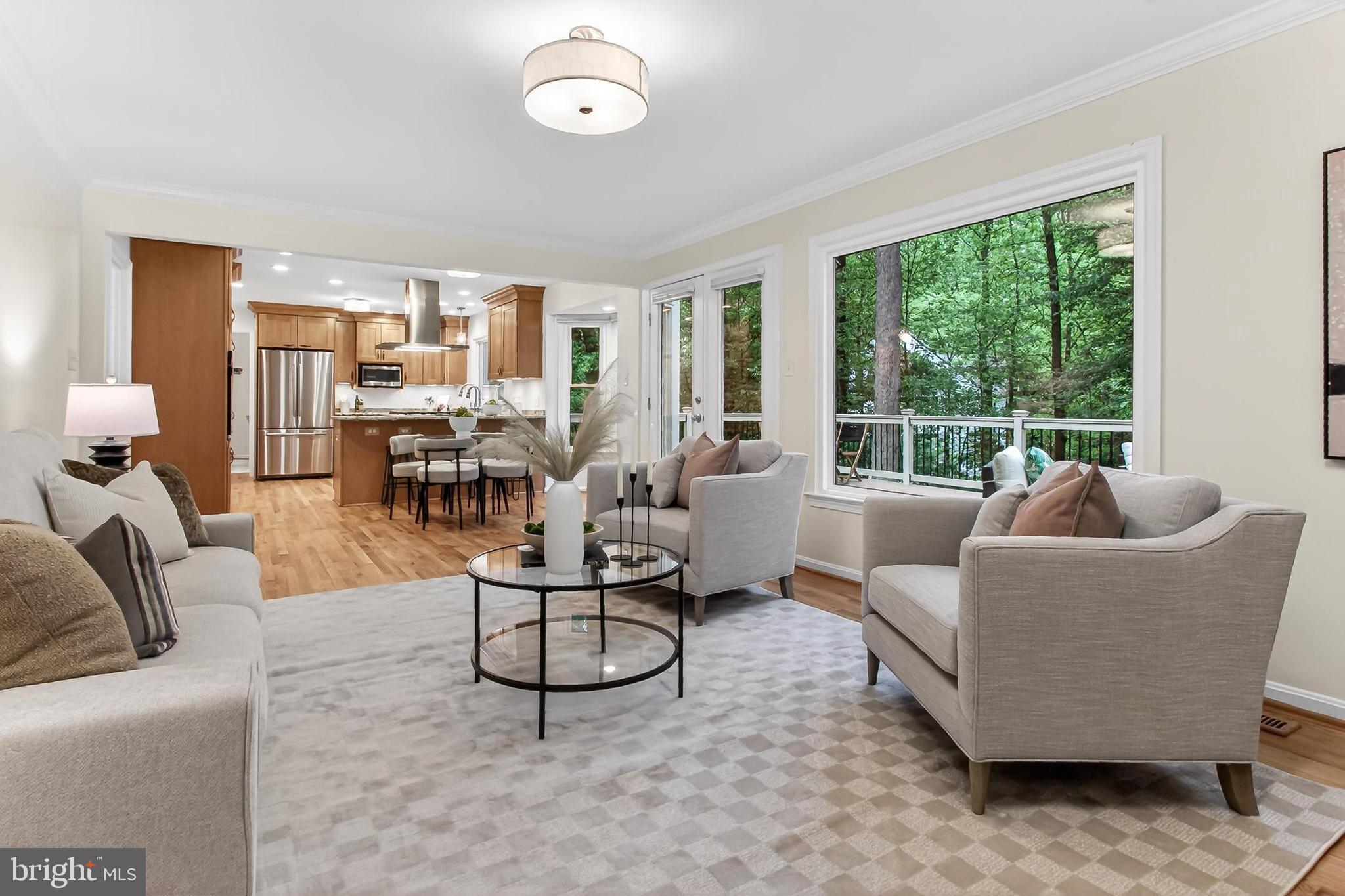 RESTON - Residential