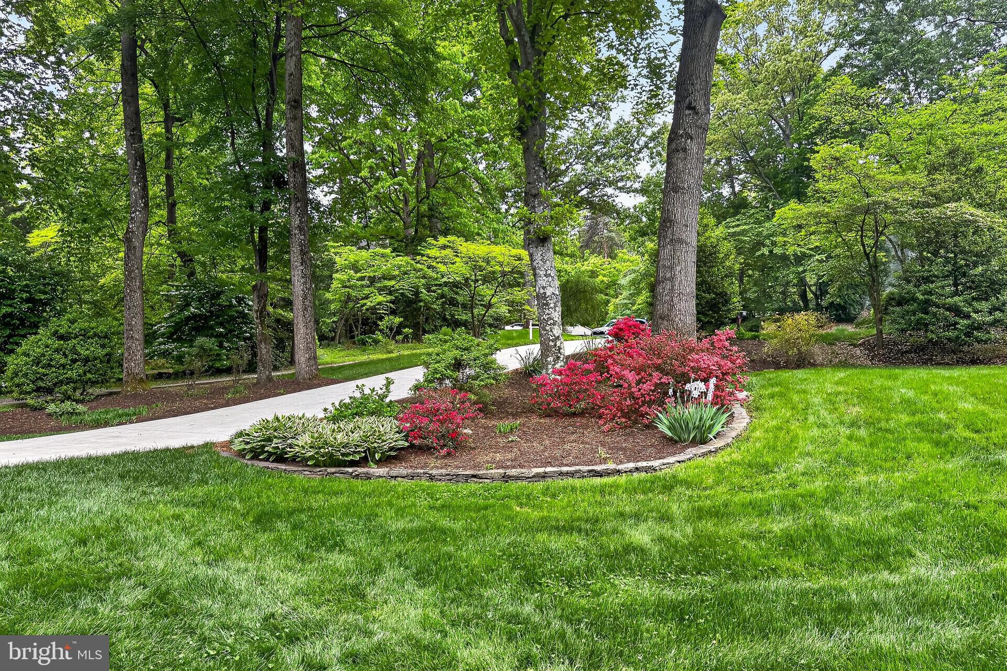 RESTON - Residential