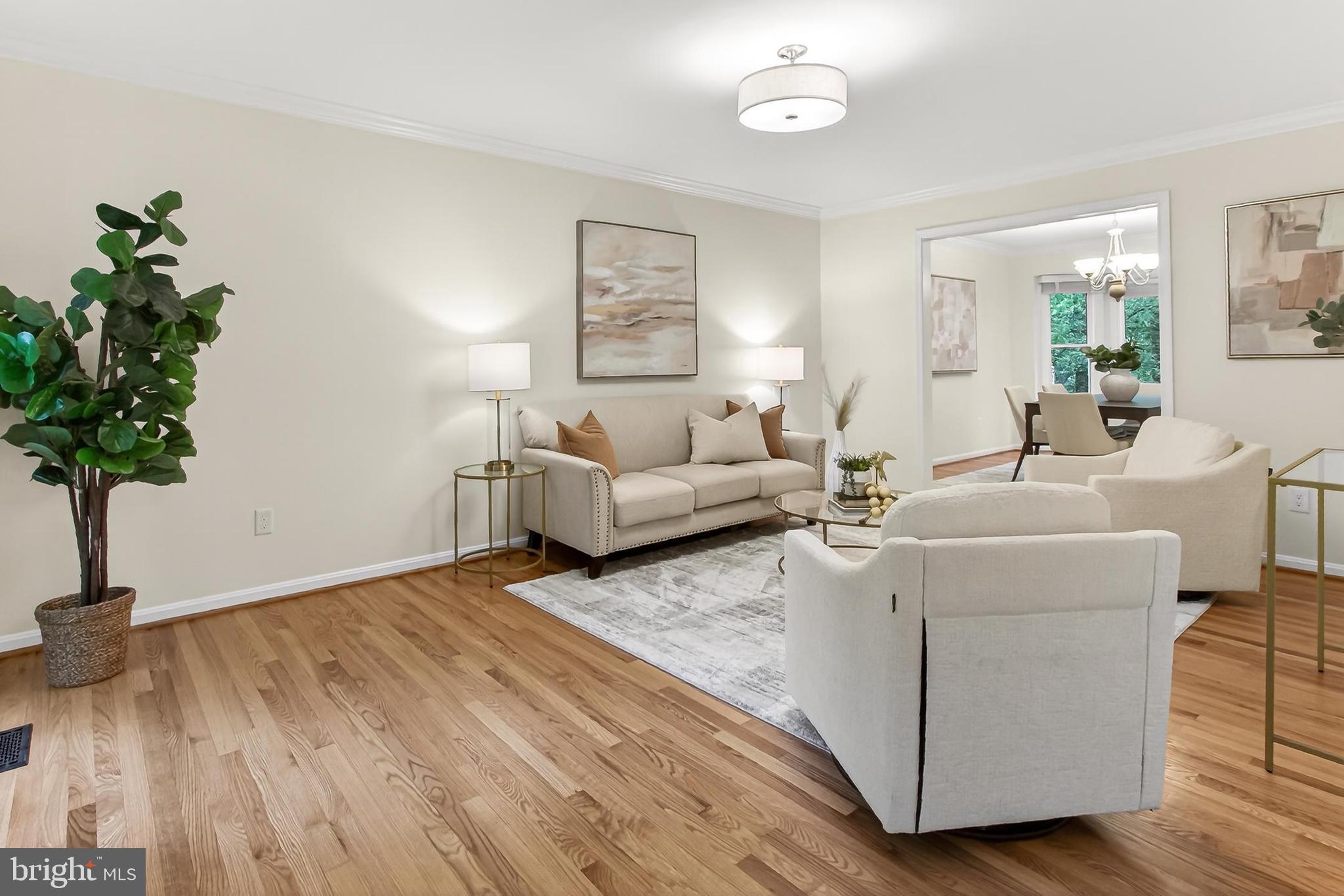 RESTON - Residential