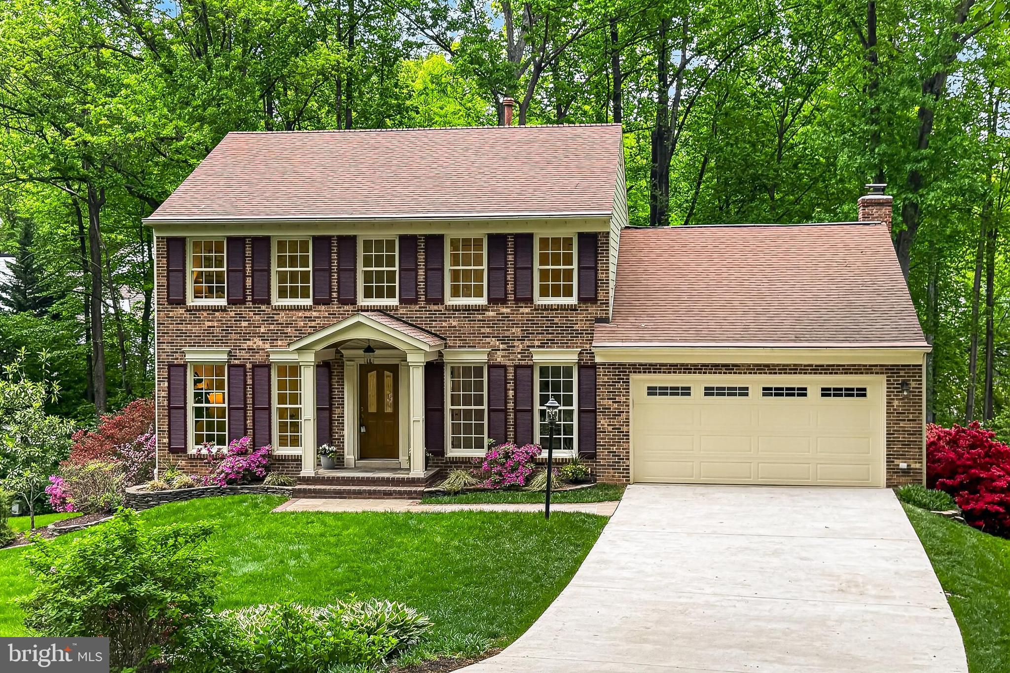 RESTON - Residential