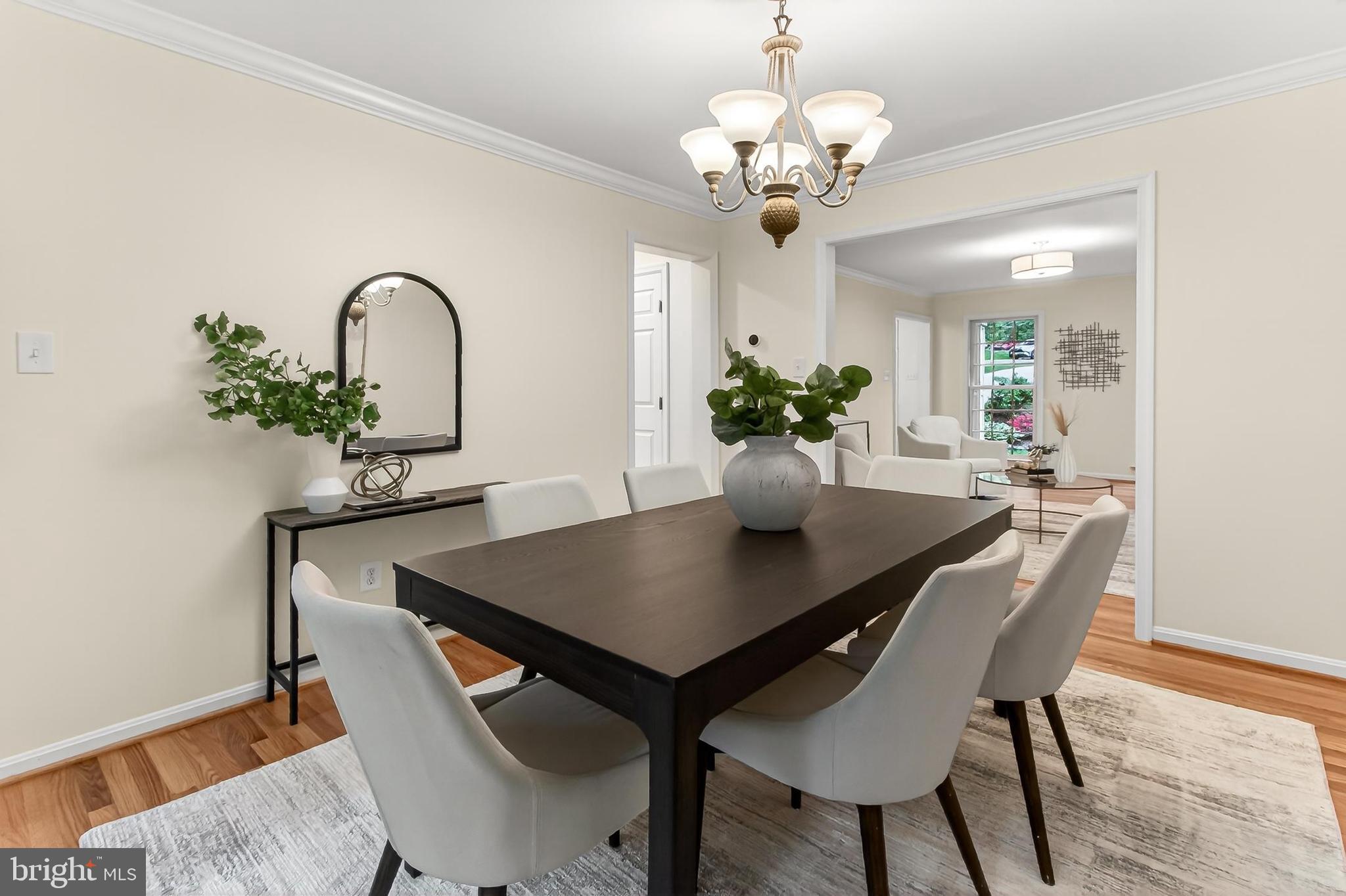 RESTON - Residential