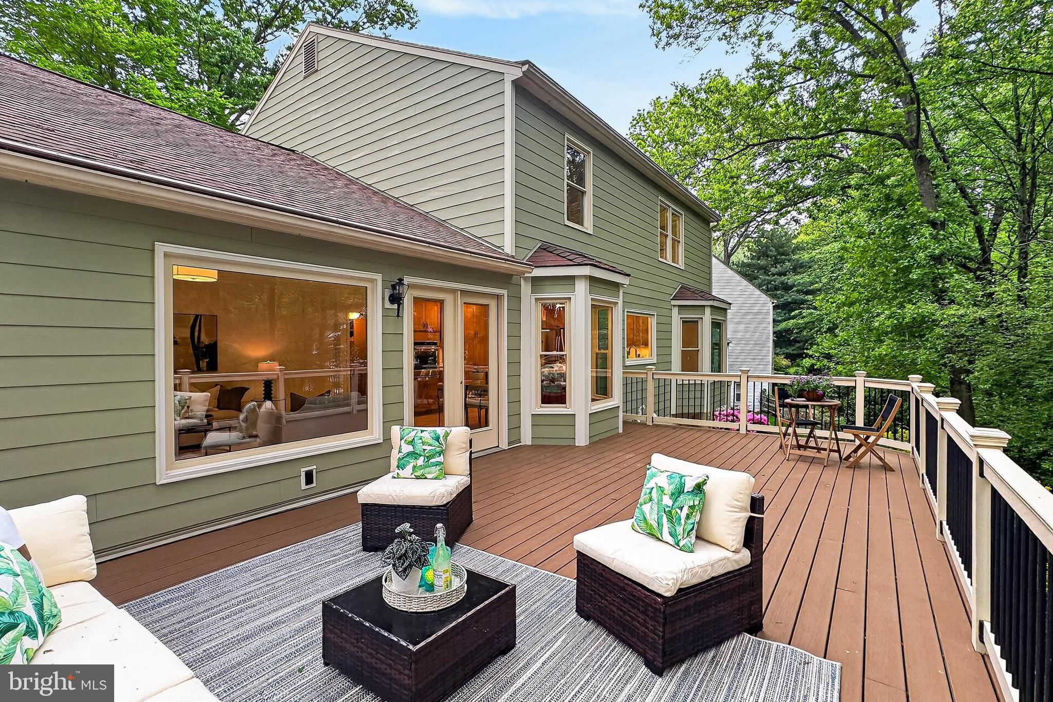 RESTON - Residential