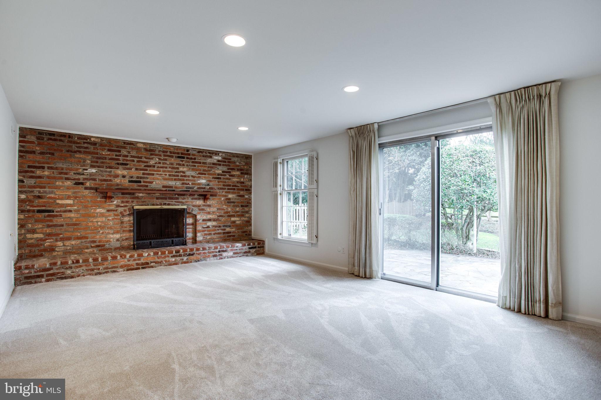 OLD FARM - Residential