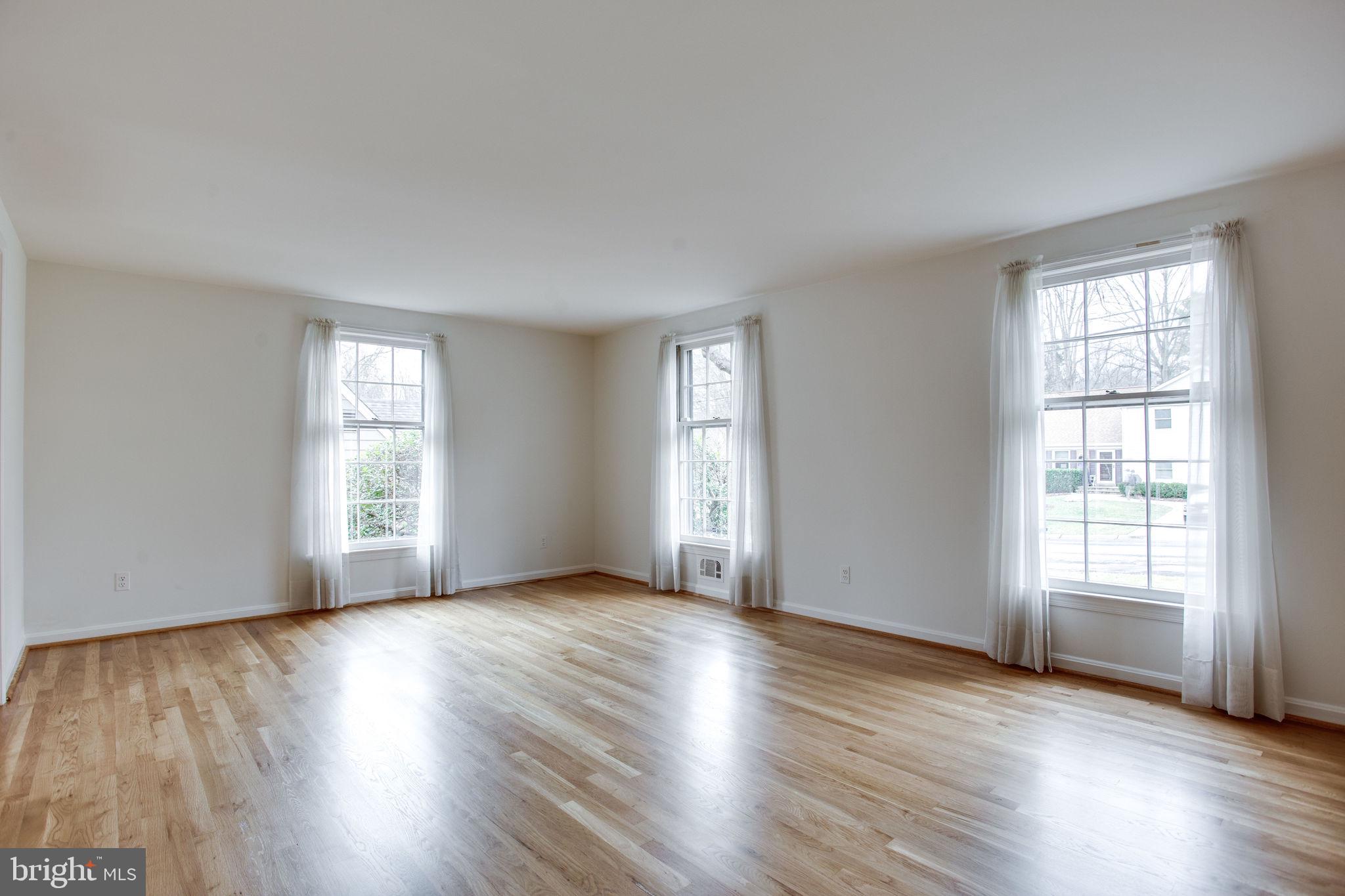 OLD FARM - Residential