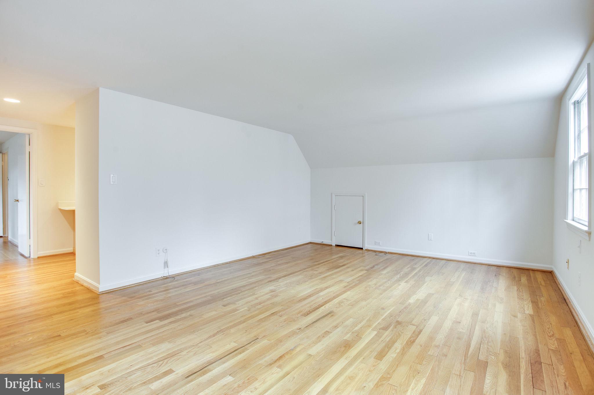 OLD FARM - Residential