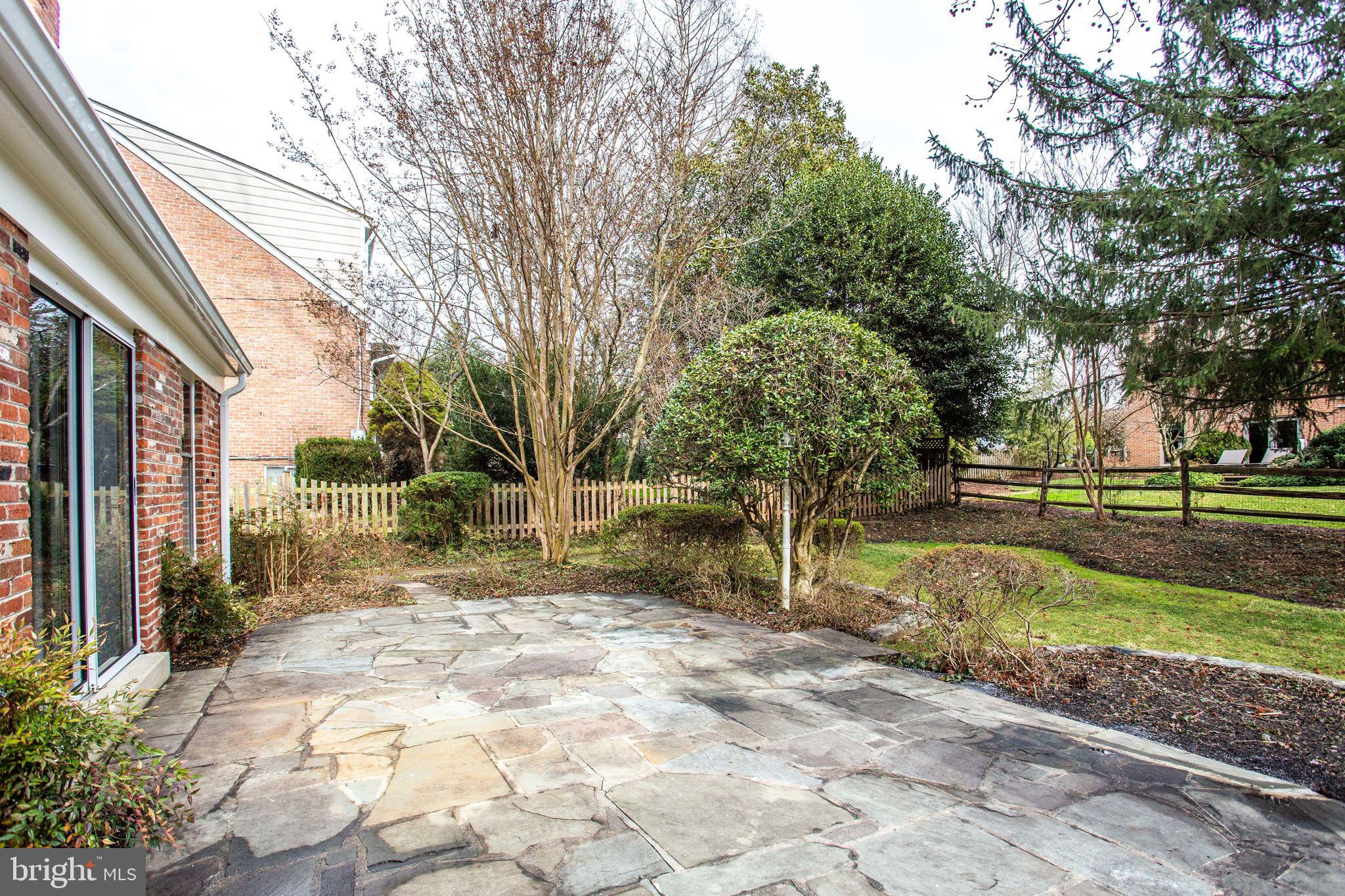 OLD FARM - Residential