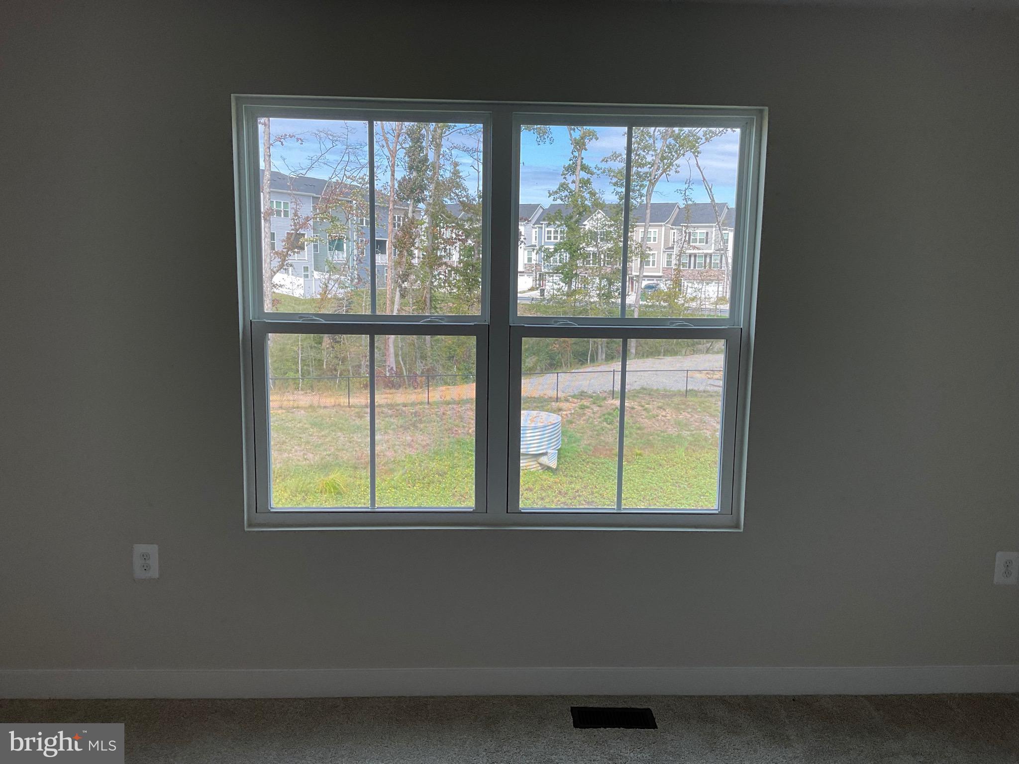 ALEXANDER'S CROSSING - Residential Lease