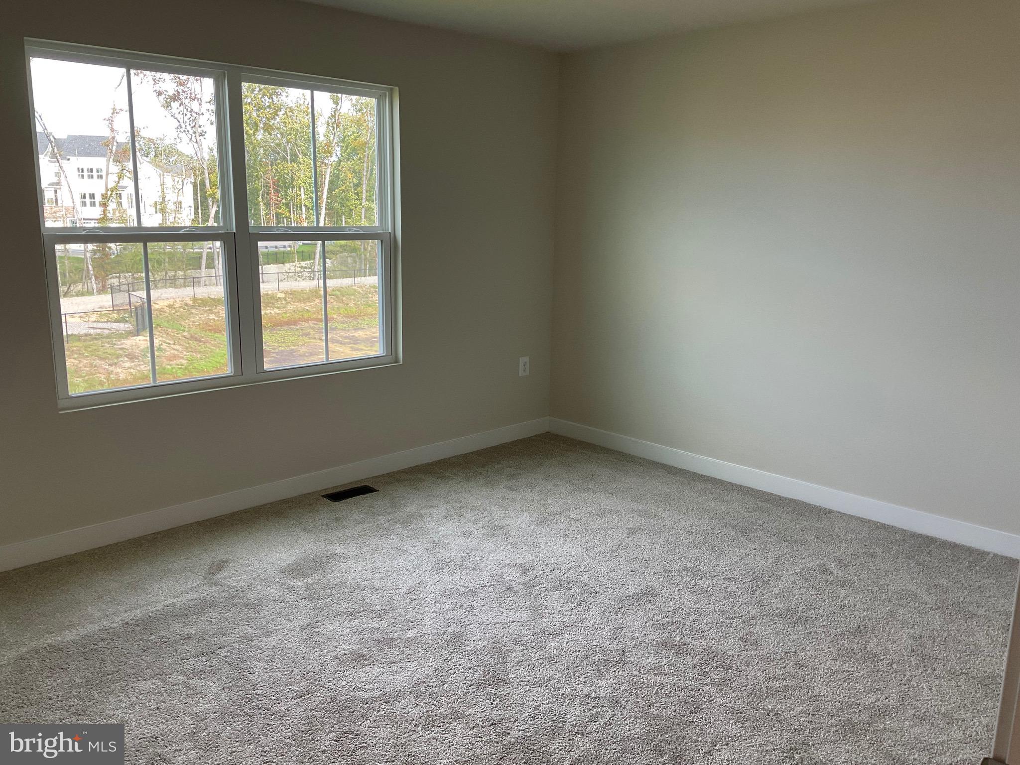 ALEXANDER'S CROSSING - Residential Lease