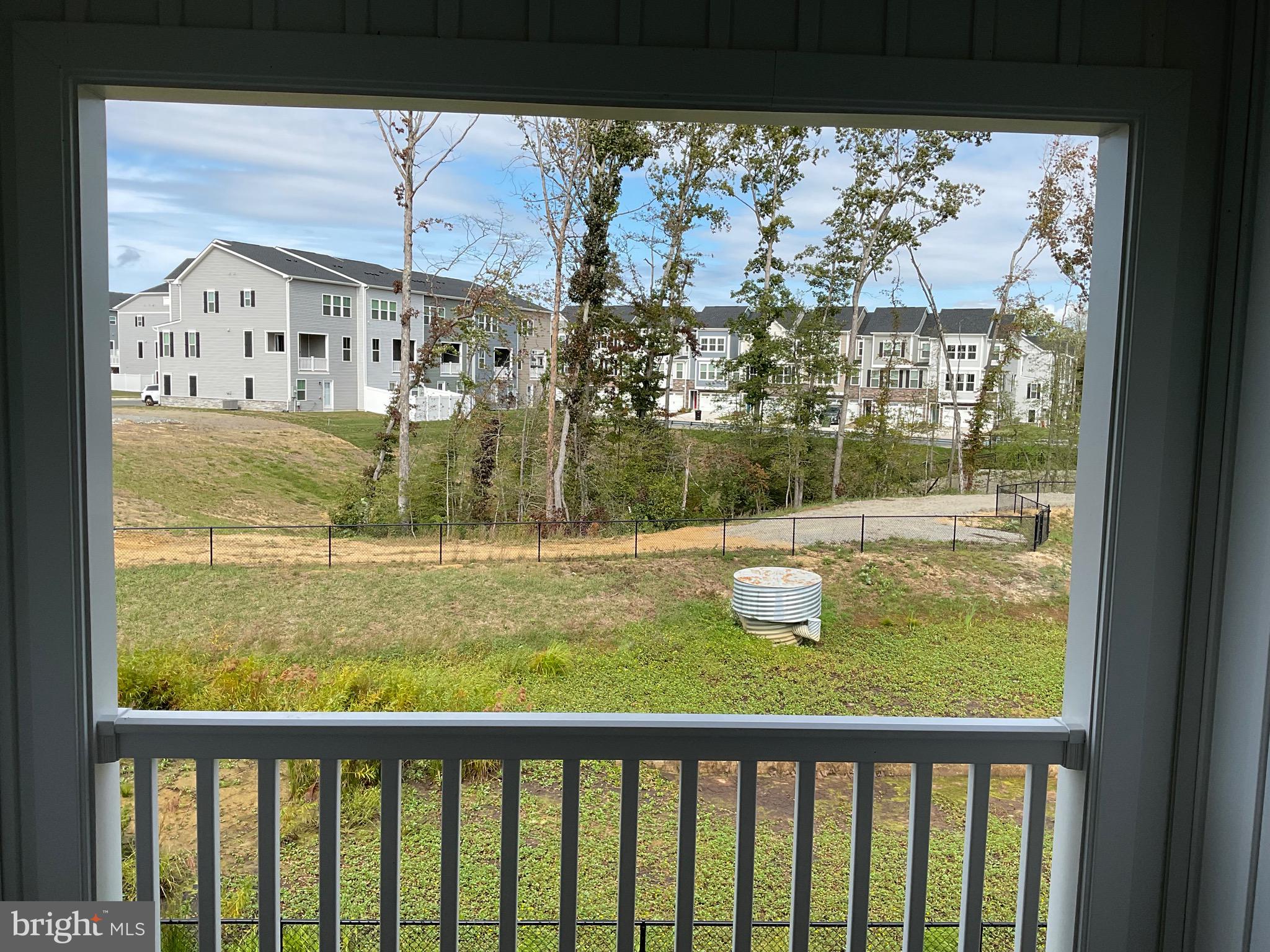 ALEXANDER'S CROSSING - Residential Lease