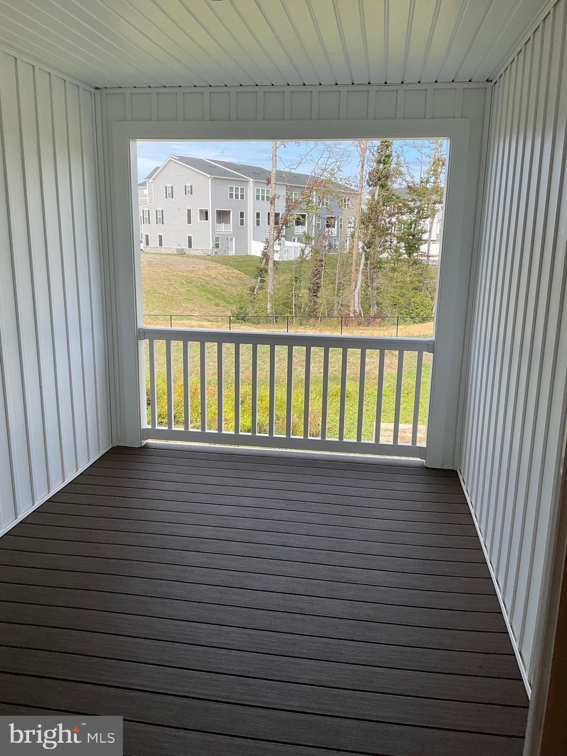 ALEXANDER'S CROSSING - Residential Lease