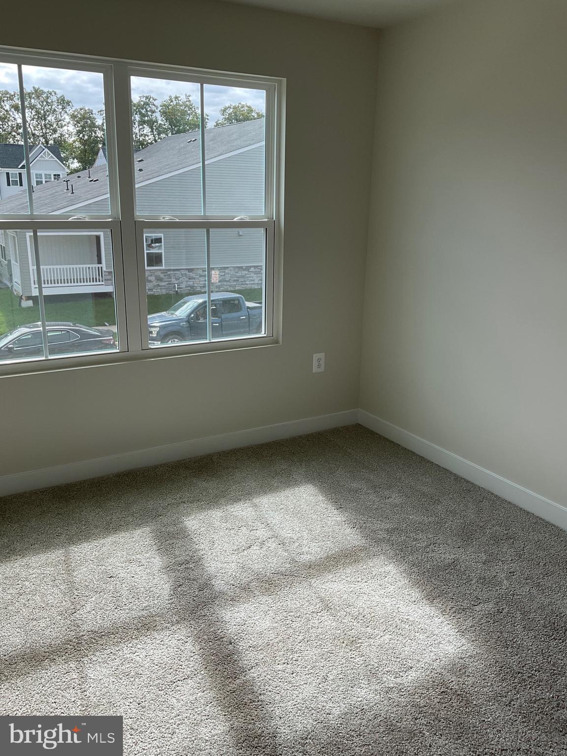 ALEXANDER'S CROSSING - Residential Lease