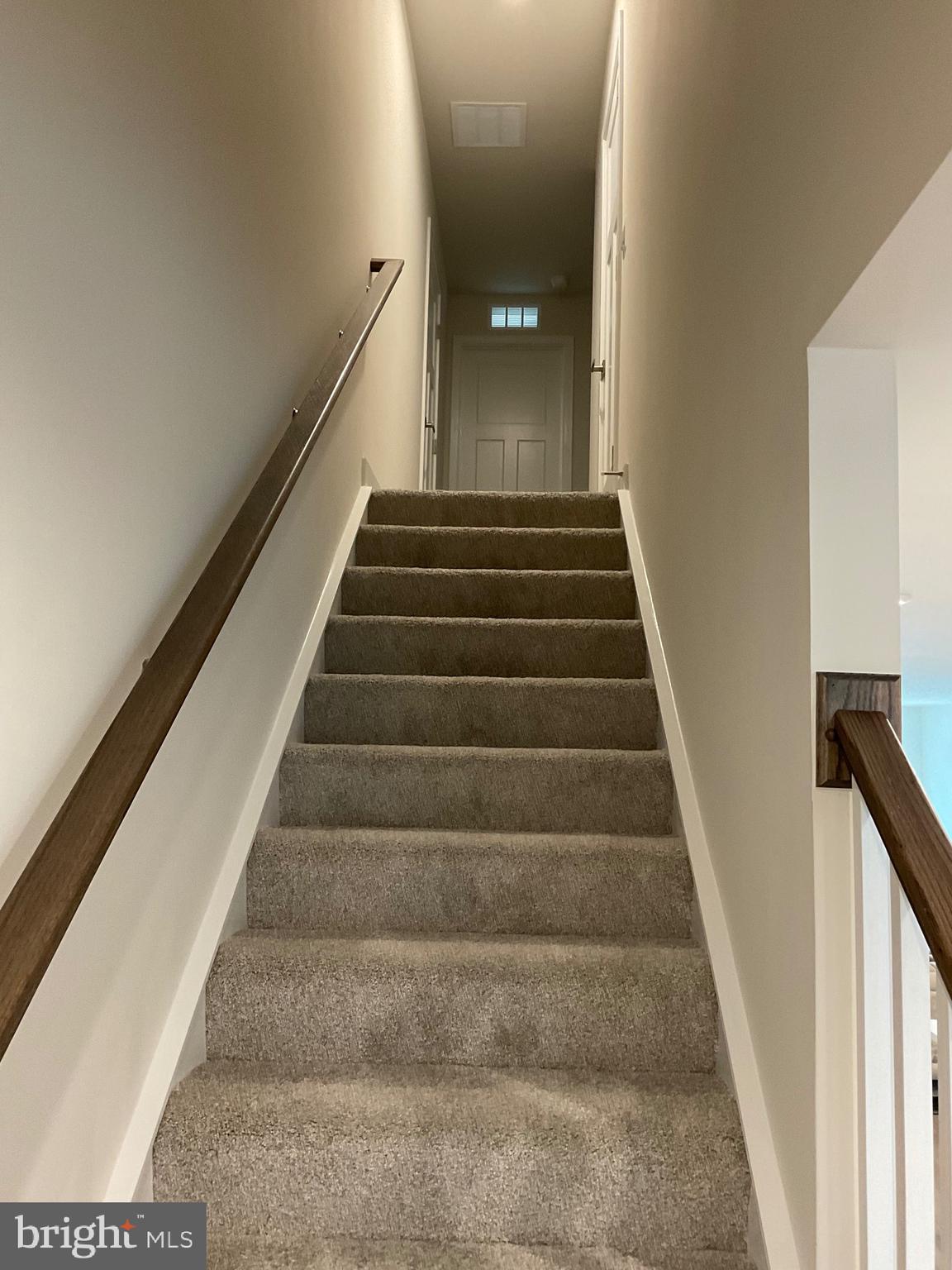 ALEXANDER'S CROSSING - Residential Lease