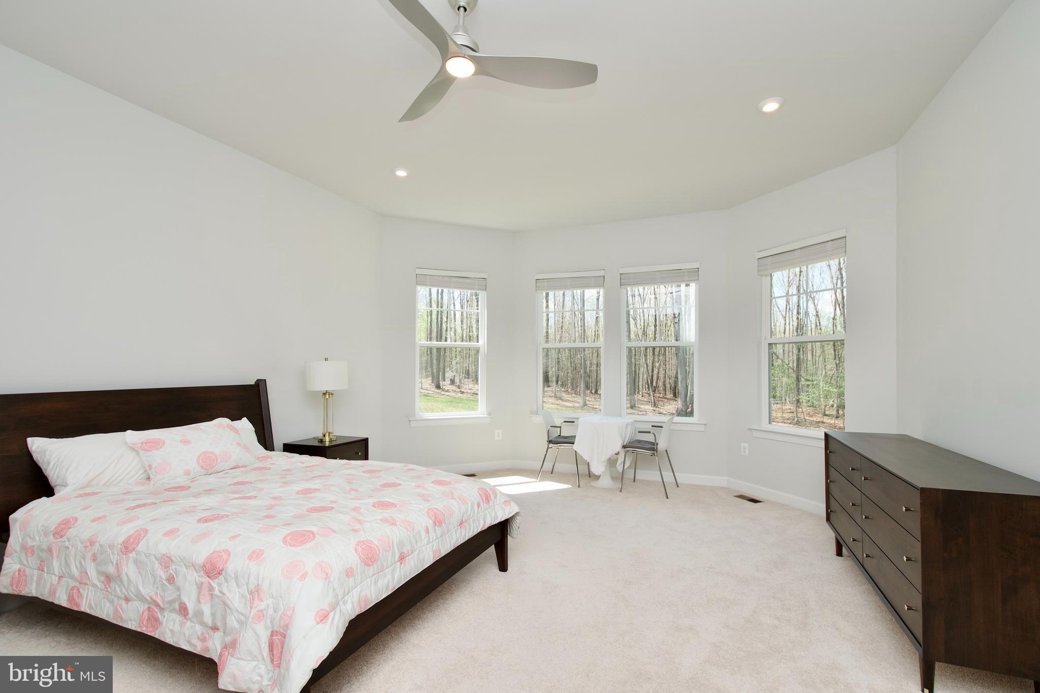 LIBERTY HALL - Residential