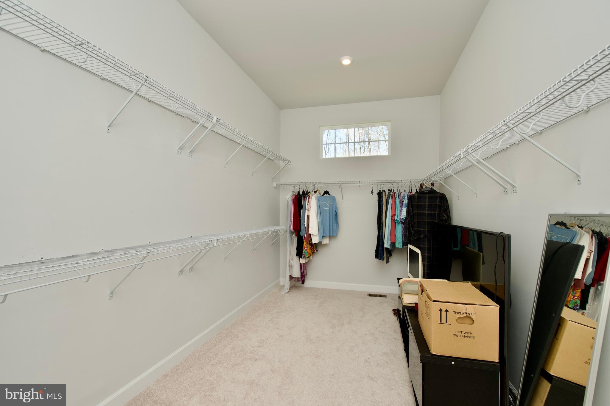 LIBERTY HALL - Residential