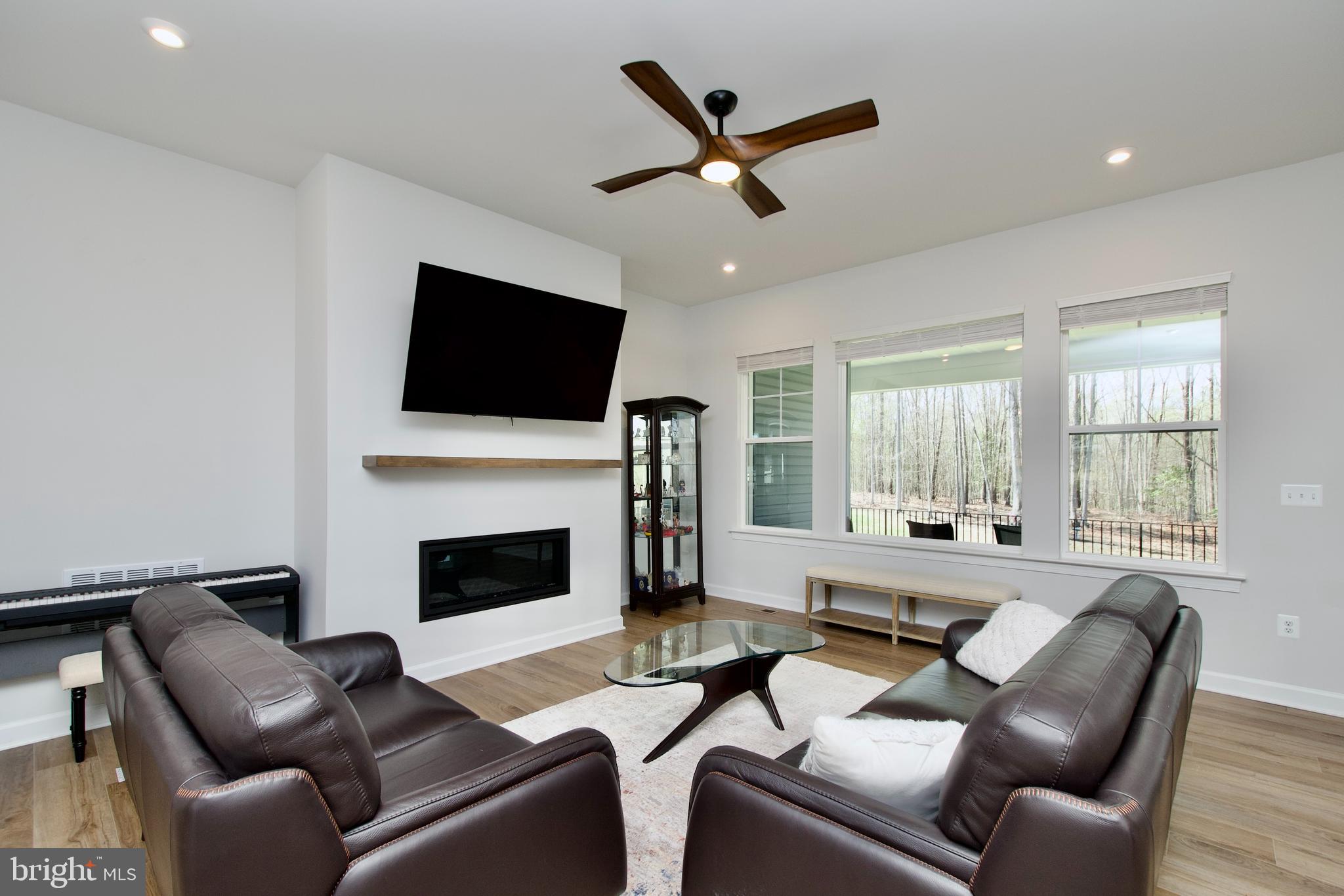 LIBERTY HALL - Residential