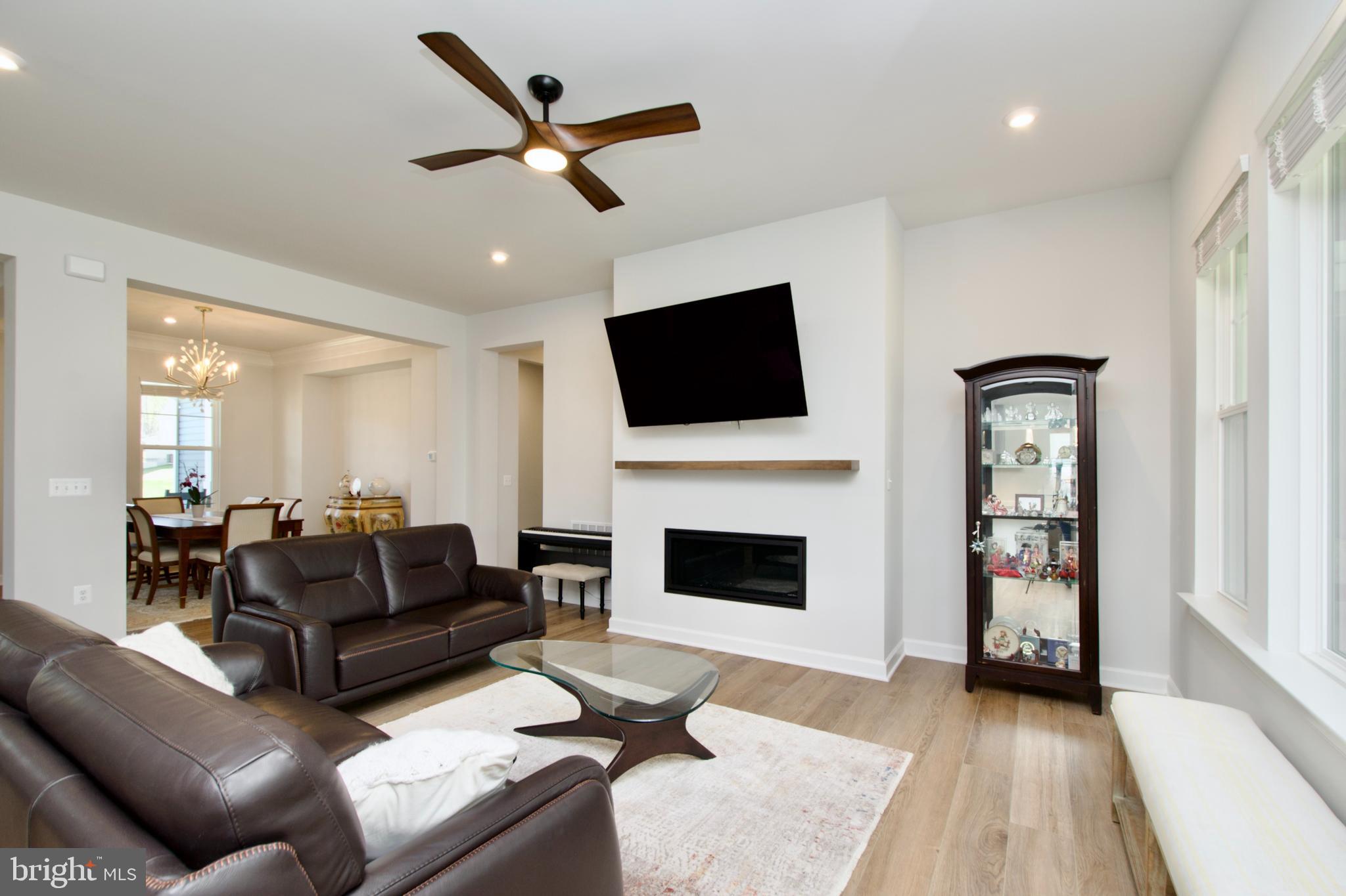 LIBERTY HALL - Residential