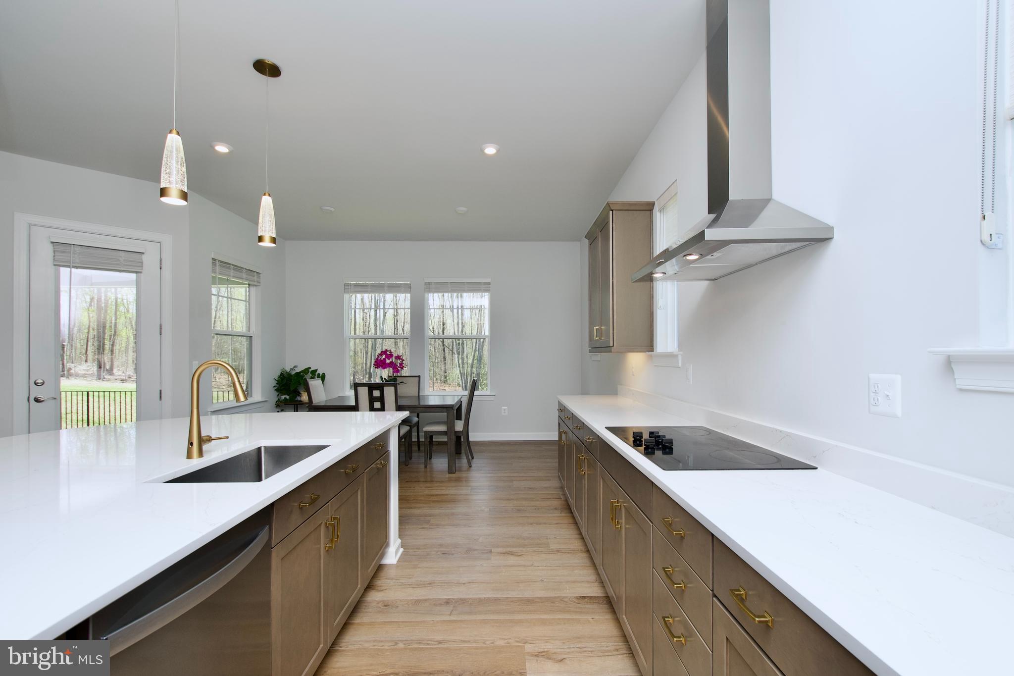 LIBERTY HALL - Residential