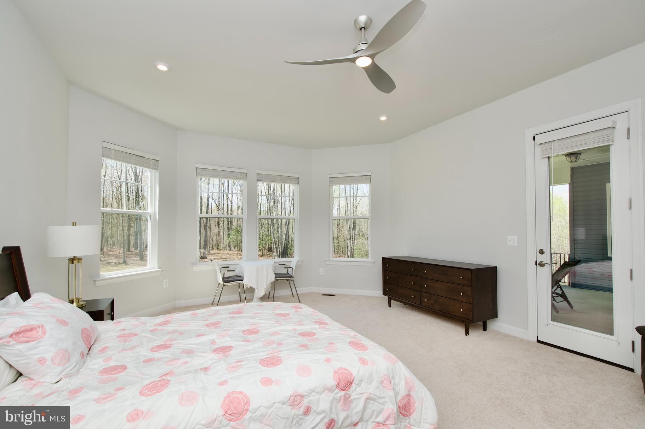 LIBERTY HALL - Residential