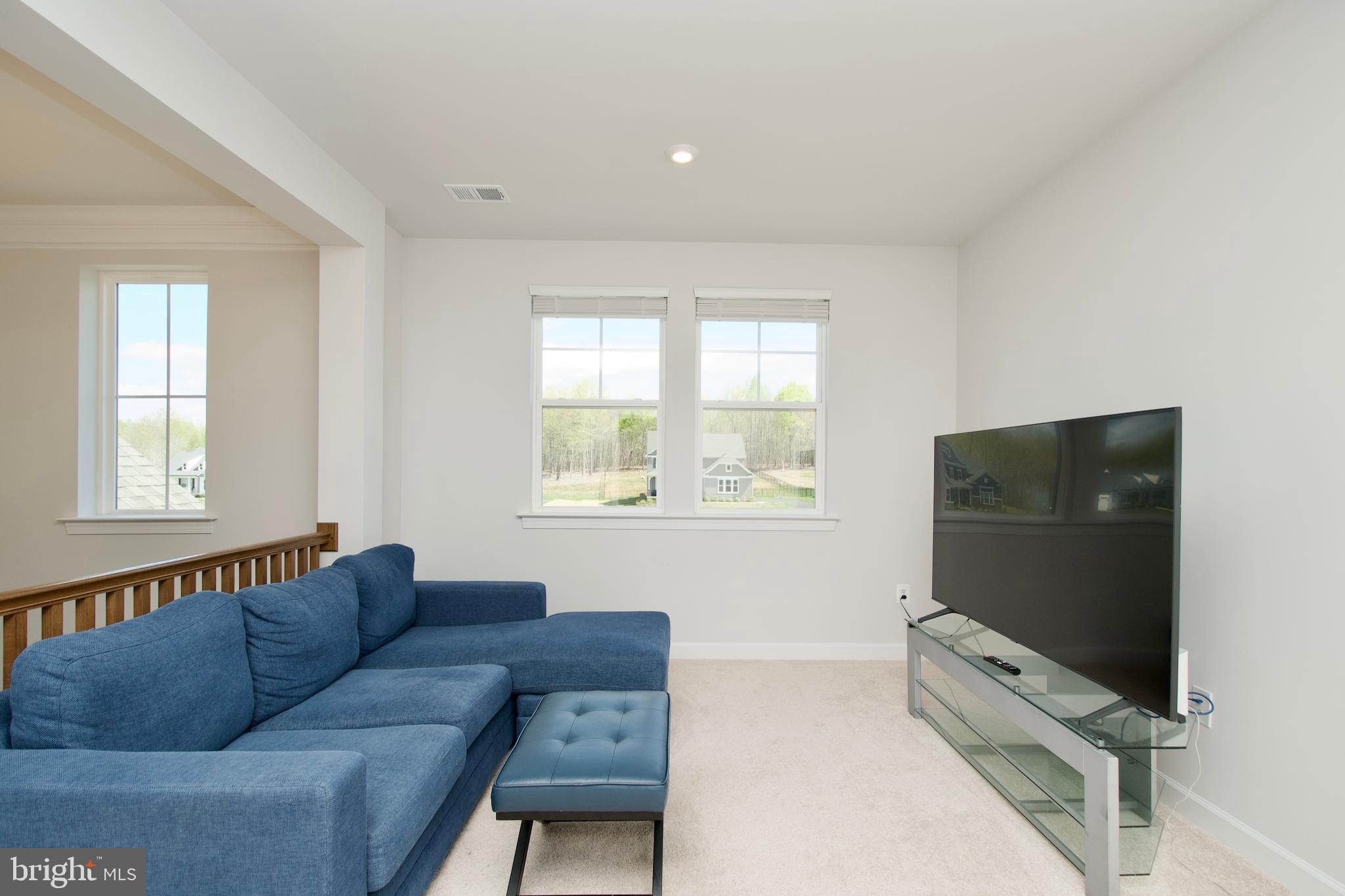 LIBERTY HALL - Residential