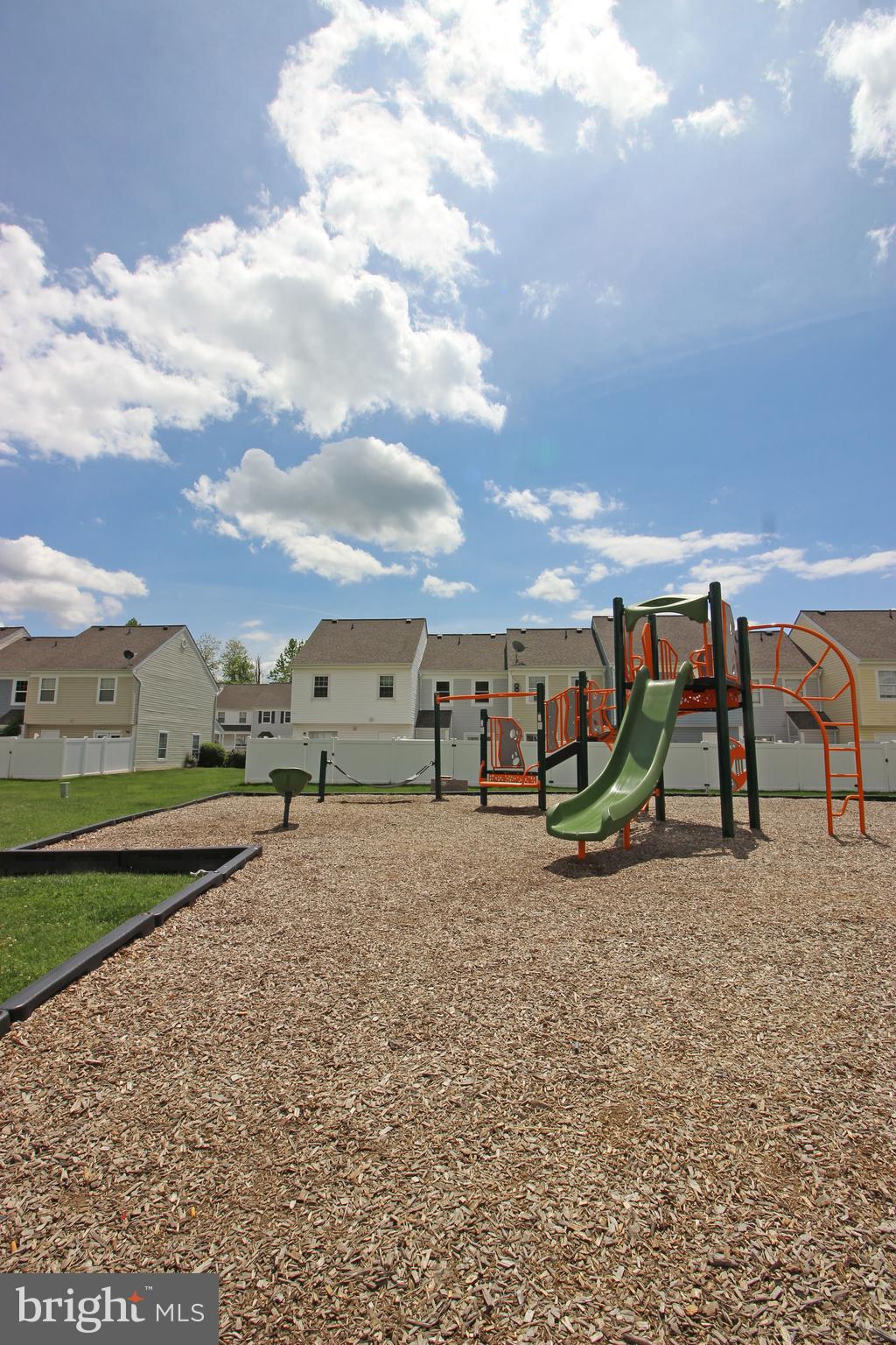 STAFFORD MEADOWS - Residential Lease