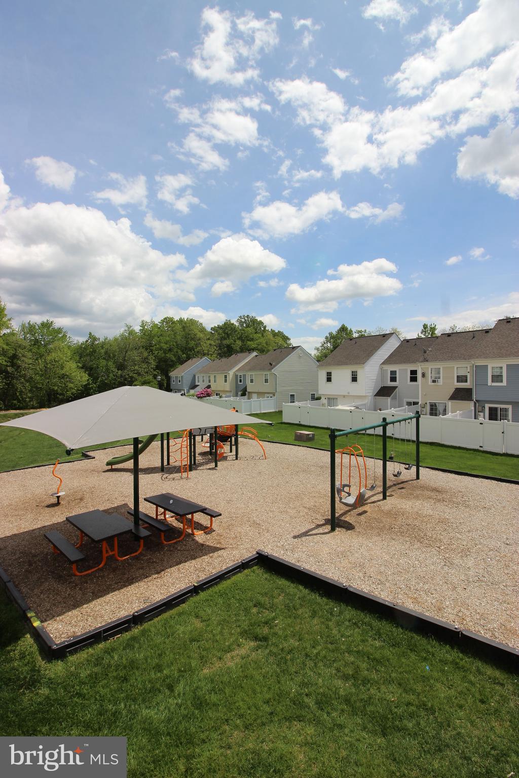 STAFFORD MEADOWS - Residential Lease