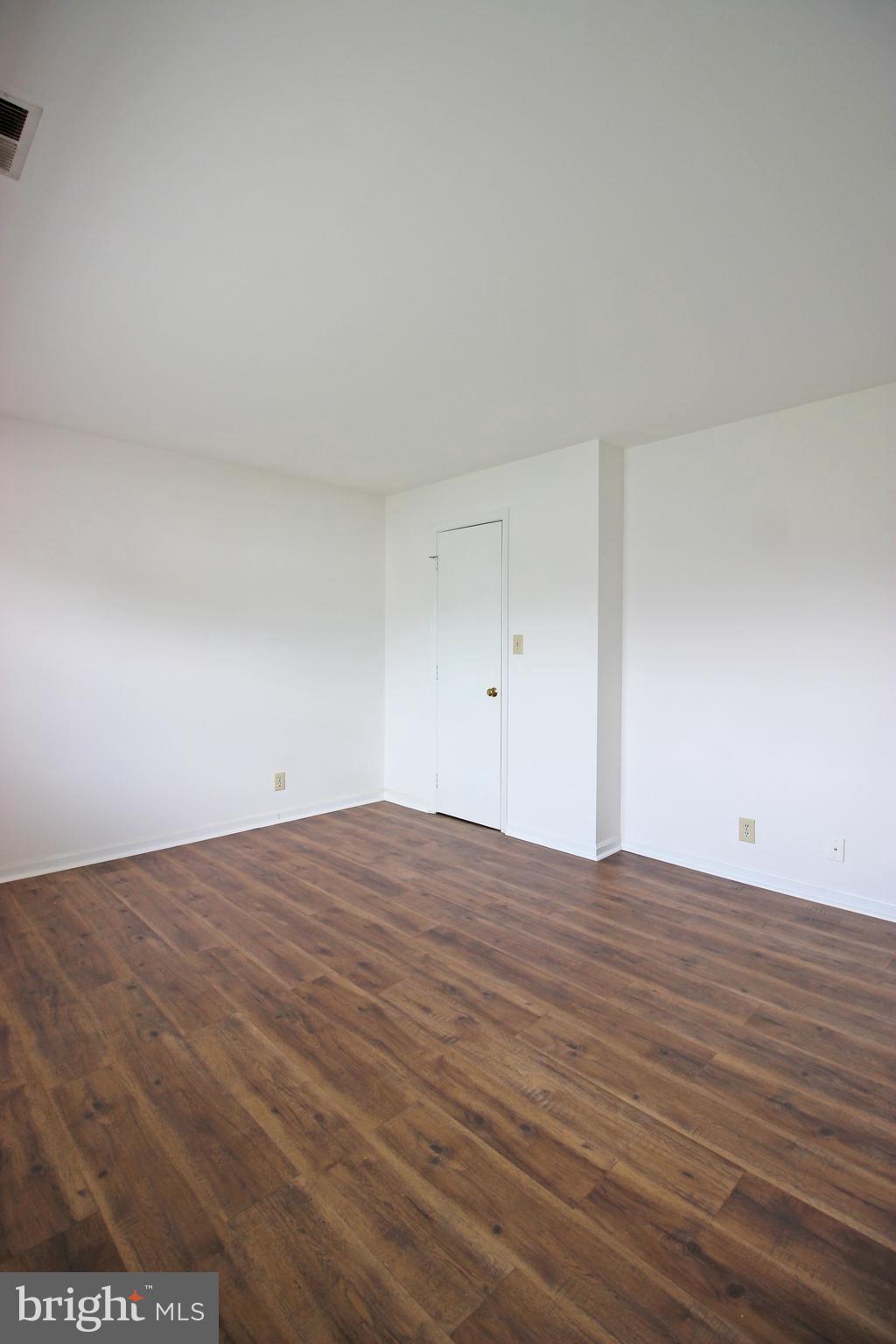 STAFFORD MEADOWS - Residential Lease