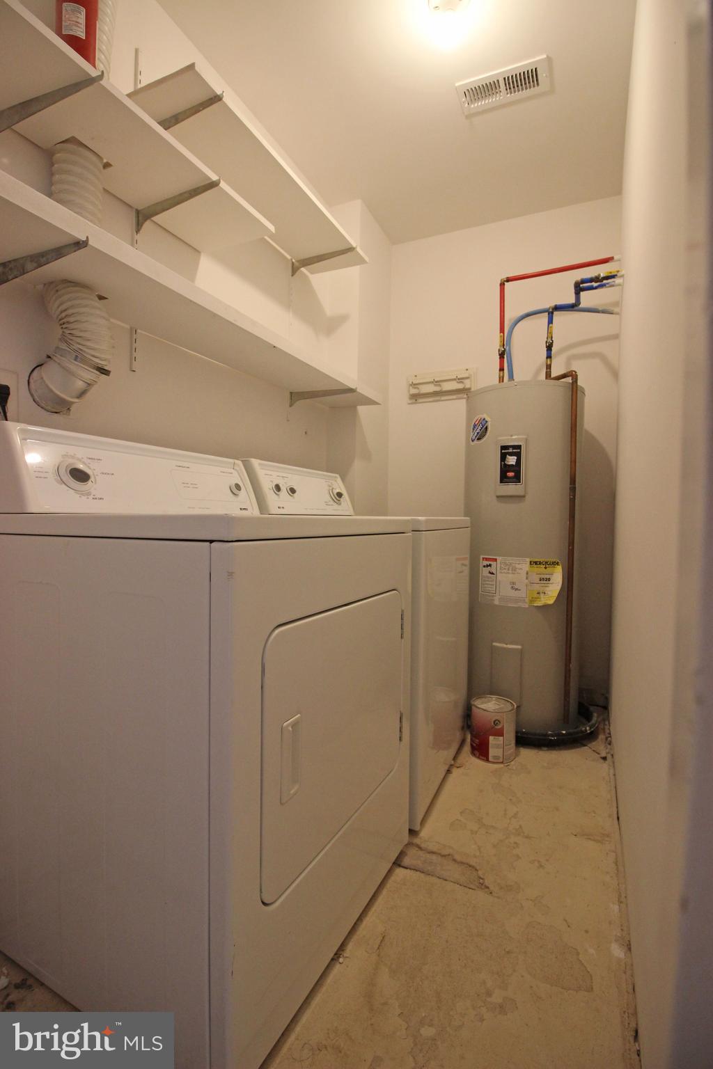 STAFFORD MEADOWS - Residential Lease