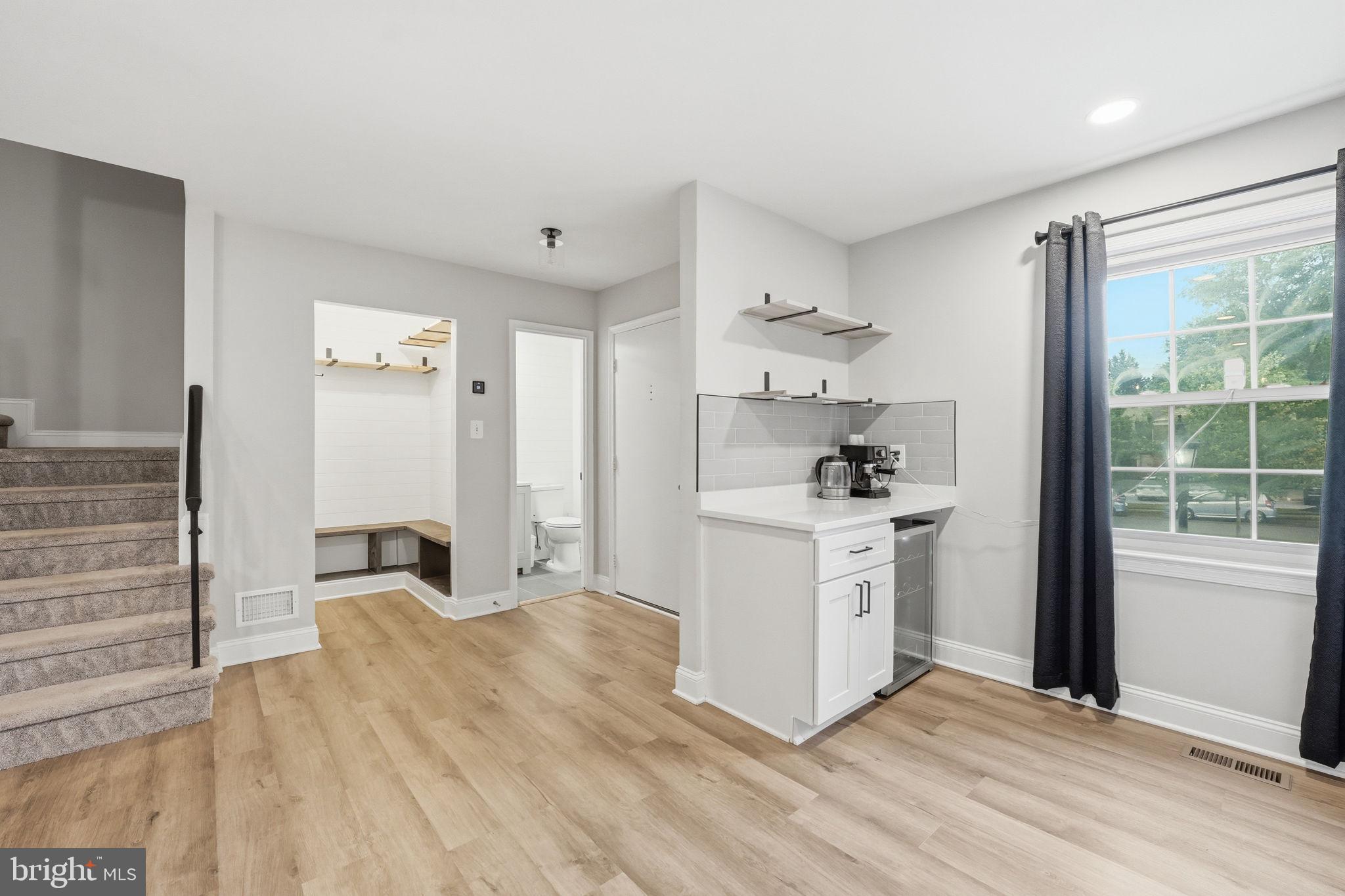 WOODLYNNE COMMUNITY - Residential