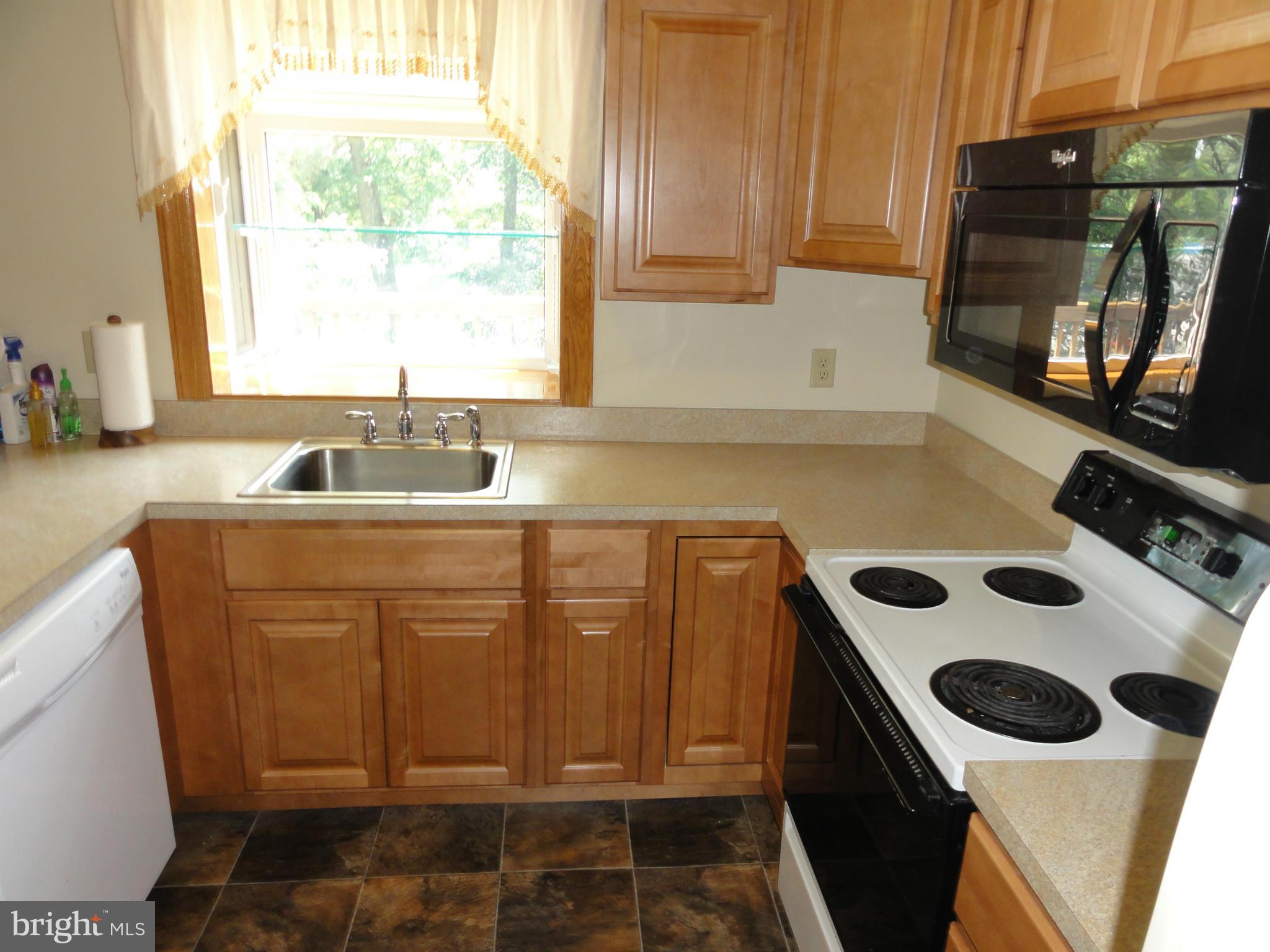 MAPLE GLEN ESTATES - Residential