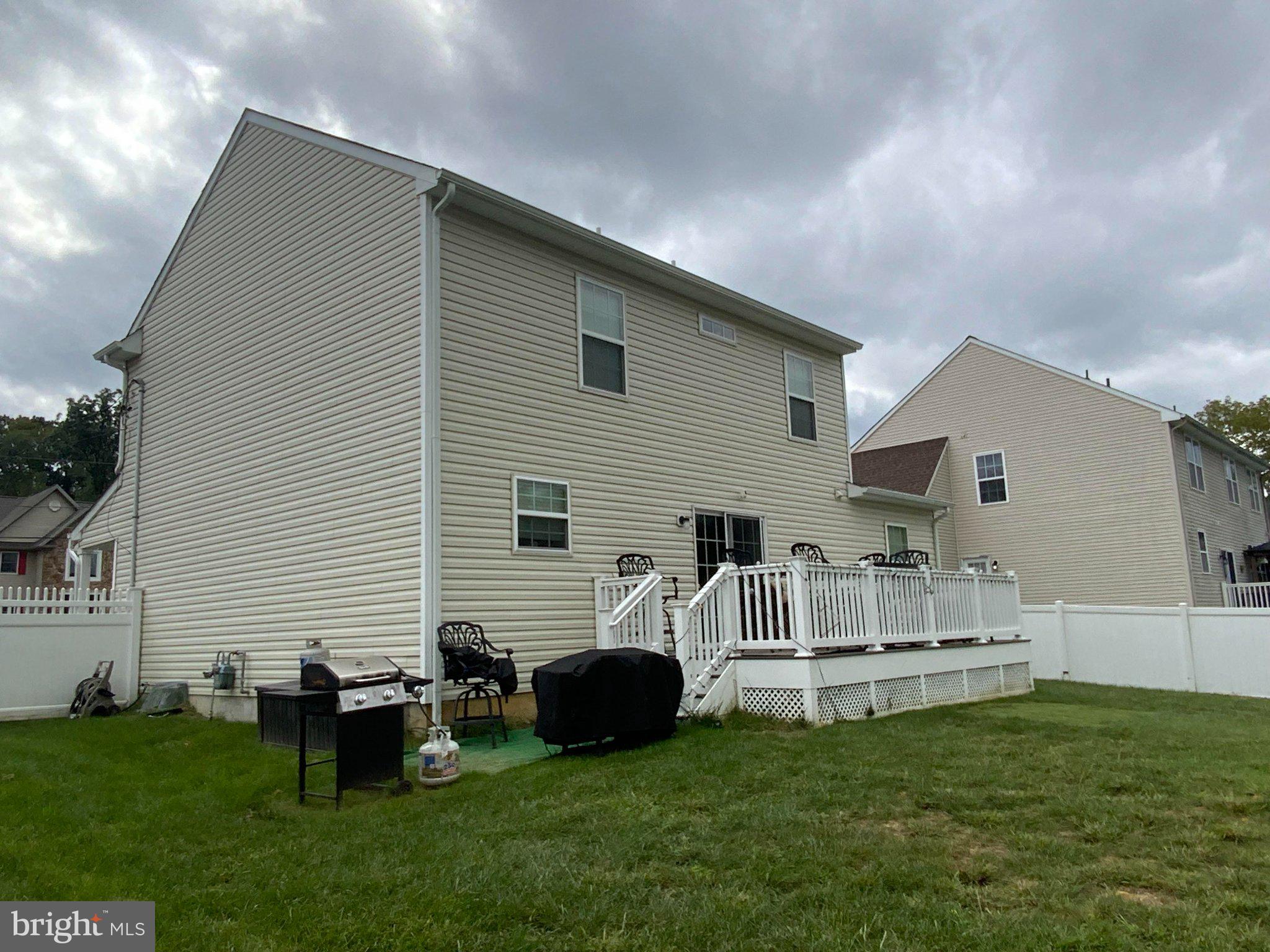 209 PULASKI AVENUE