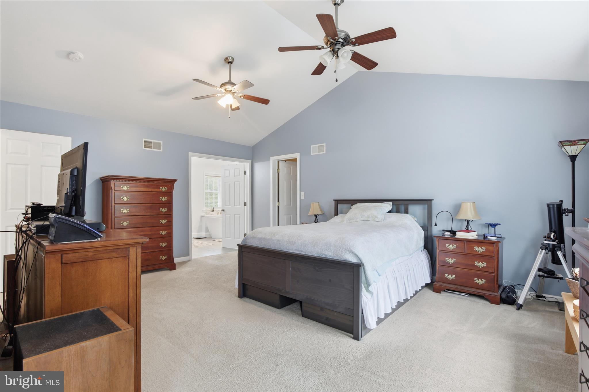 STONEMILL ACRES - Residential