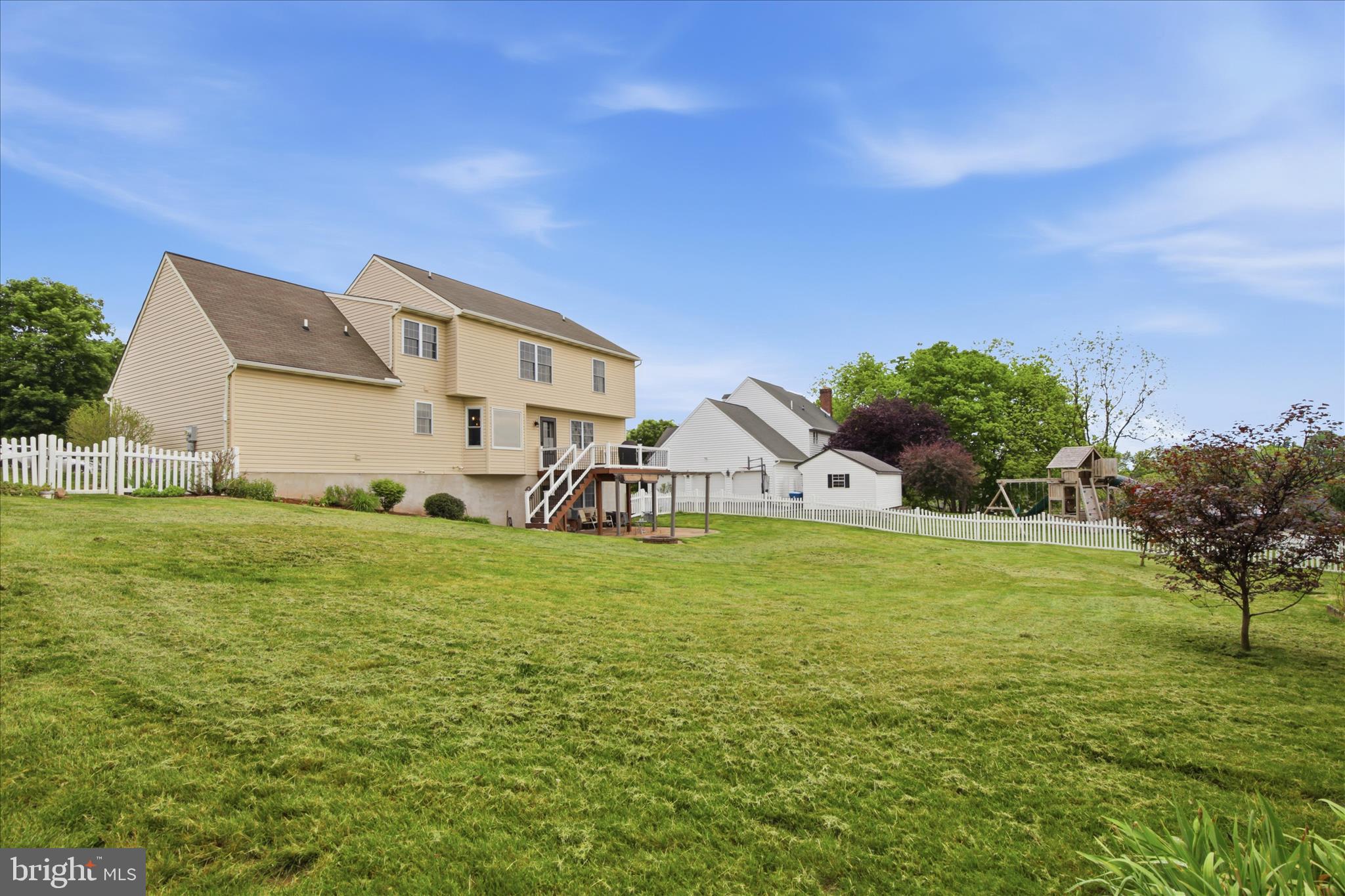 STONEMILL ACRES - Residential