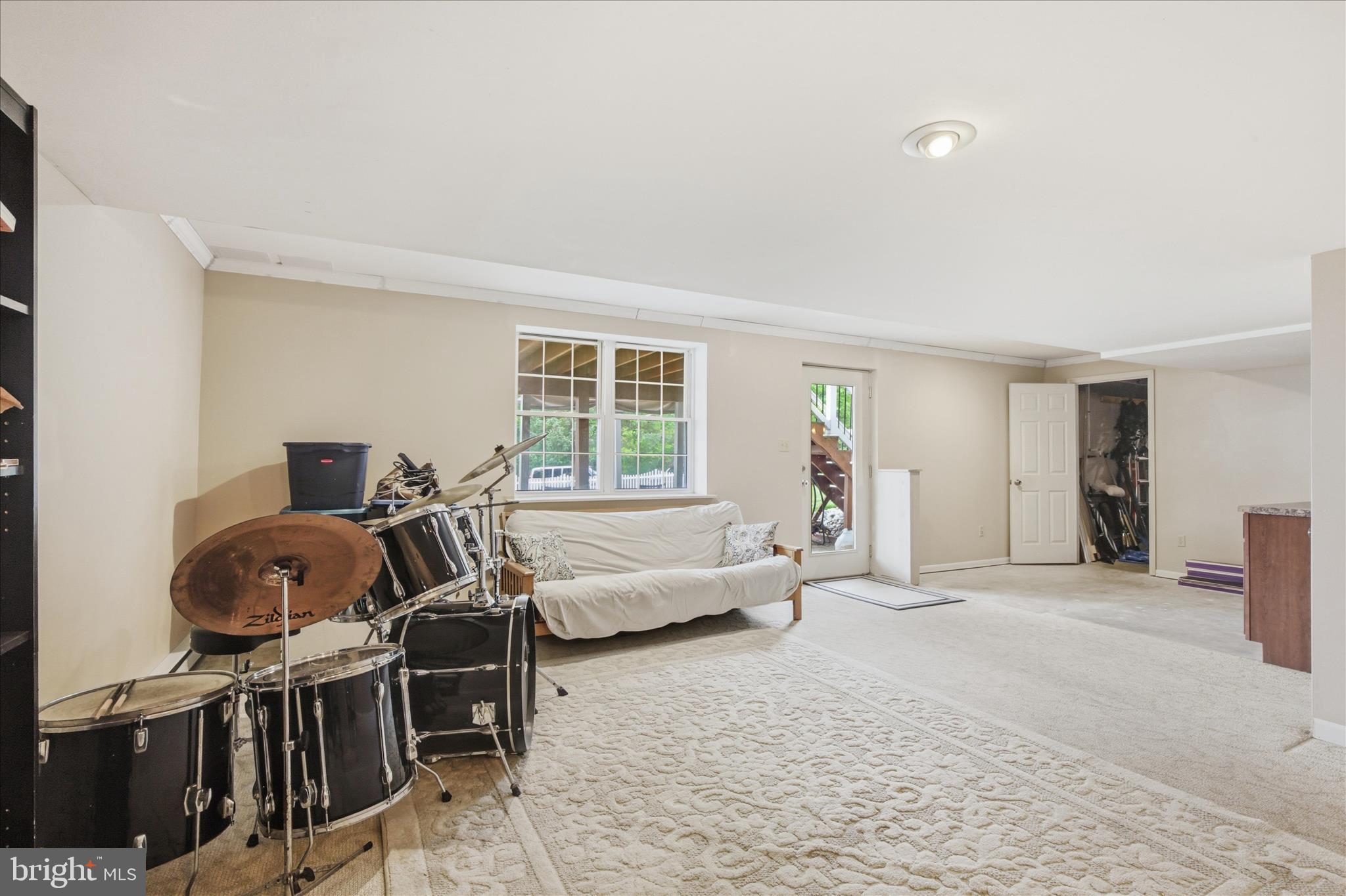 STONEMILL ACRES - Residential
