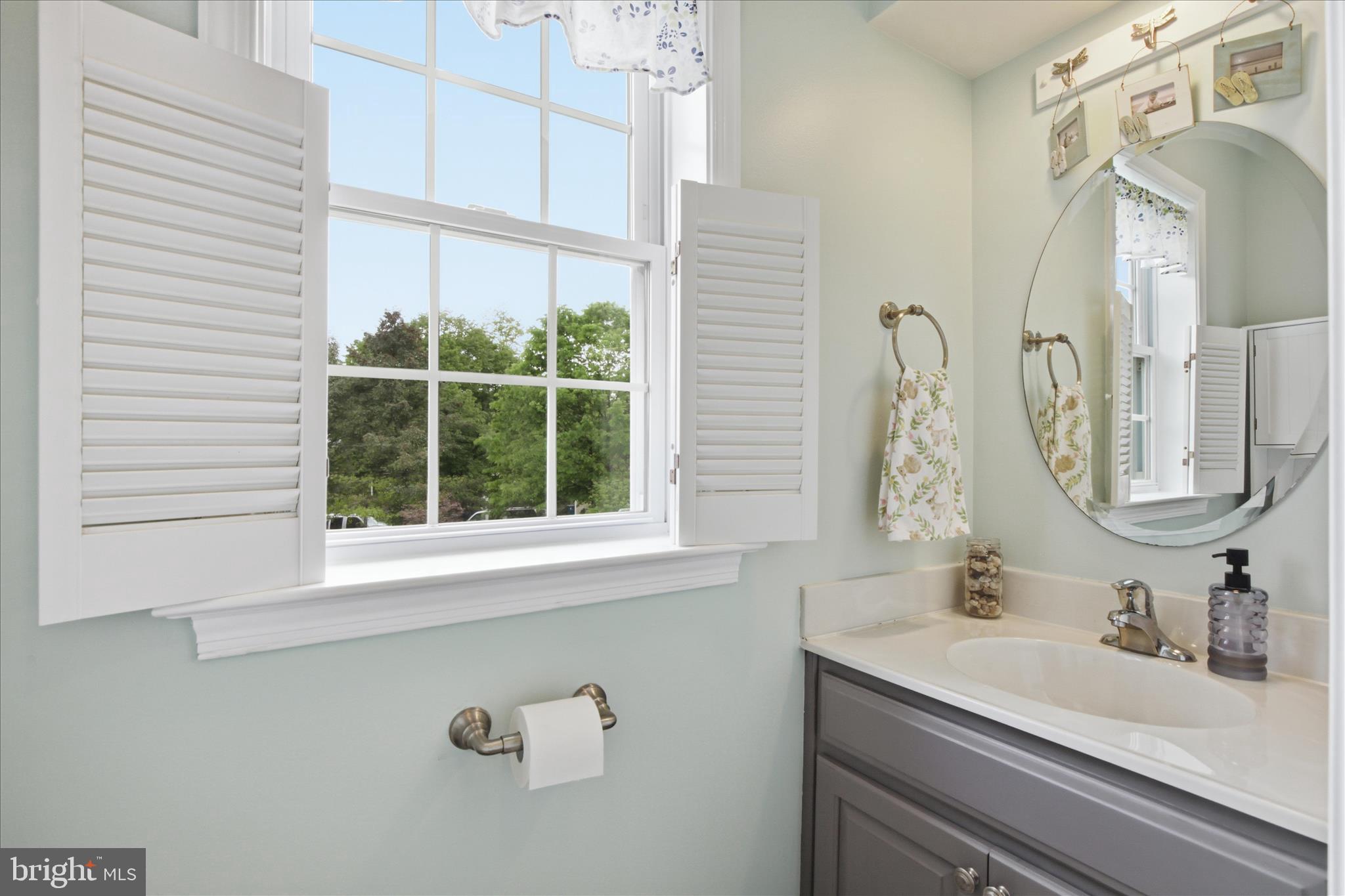 STONEMILL ACRES - Residential