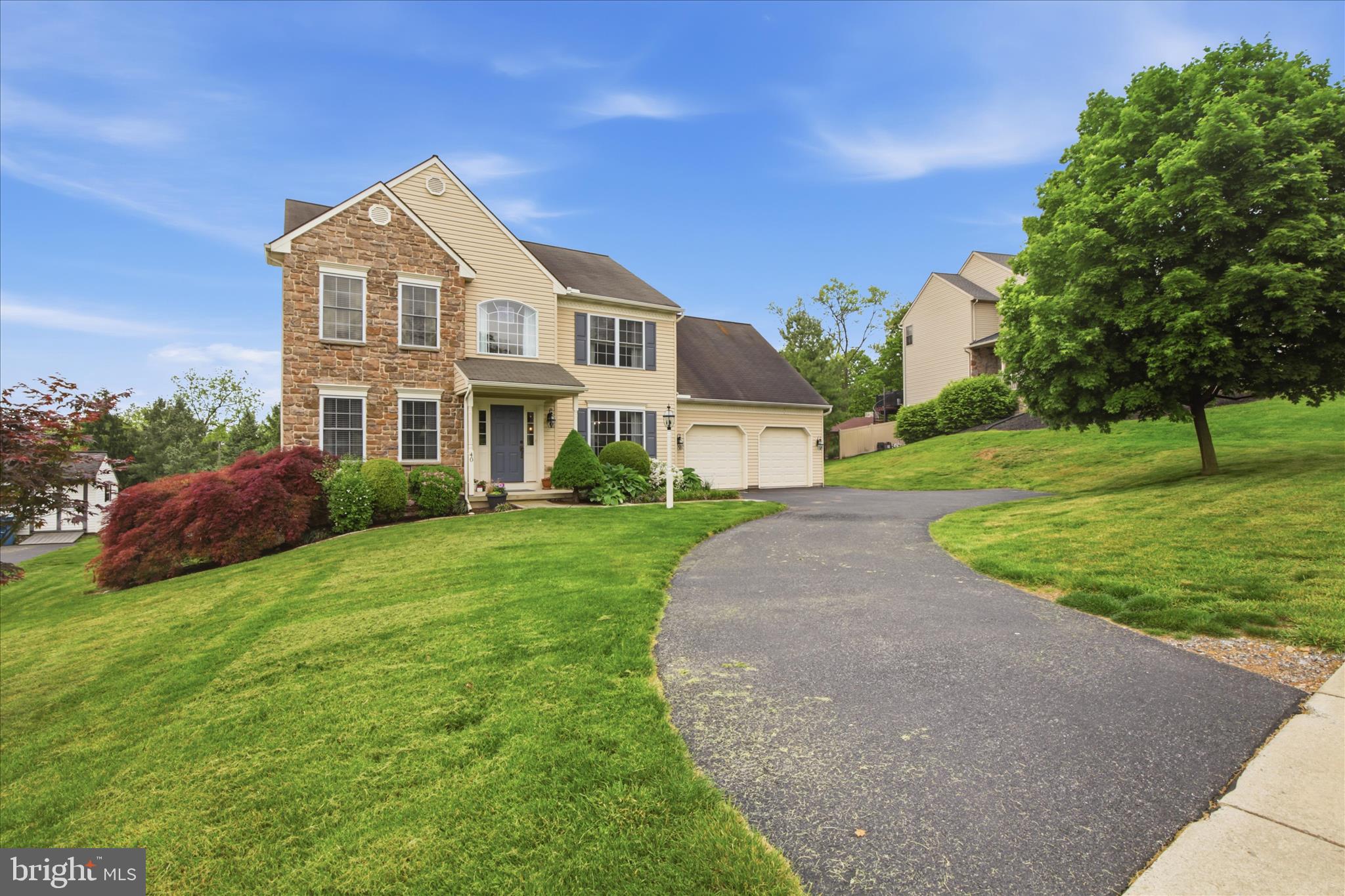STONEMILL ACRES - Residential