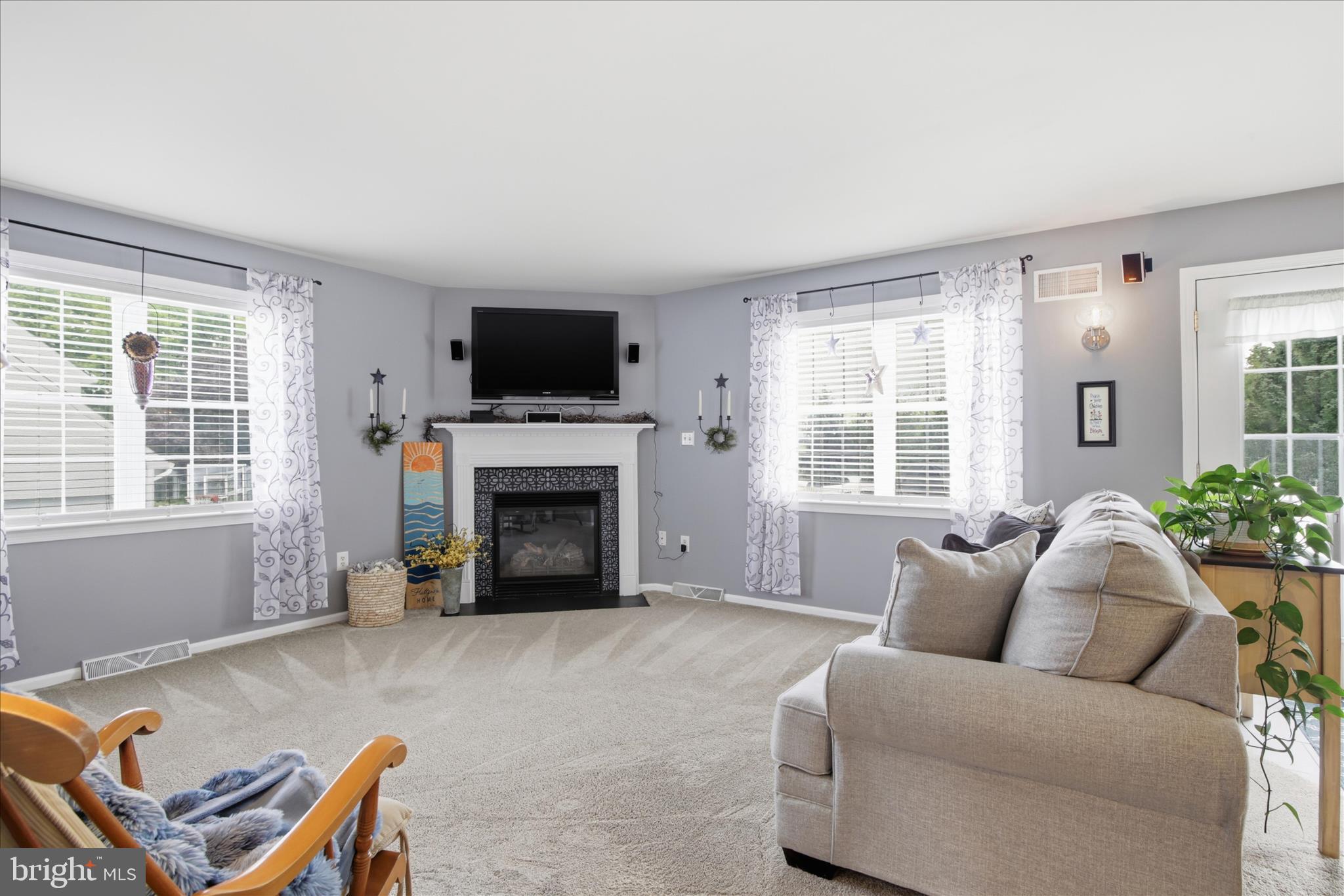 STONEMILL ACRES - Residential