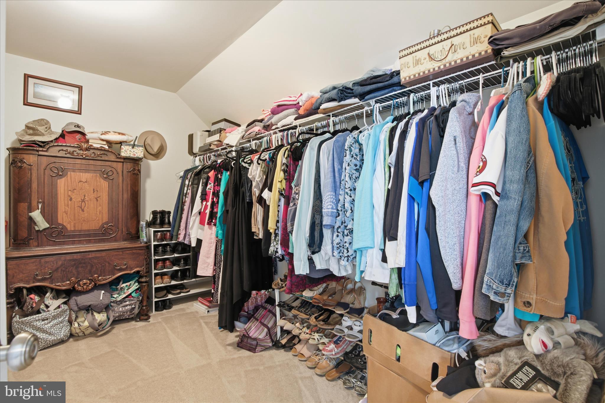 STONEMILL ACRES - Residential