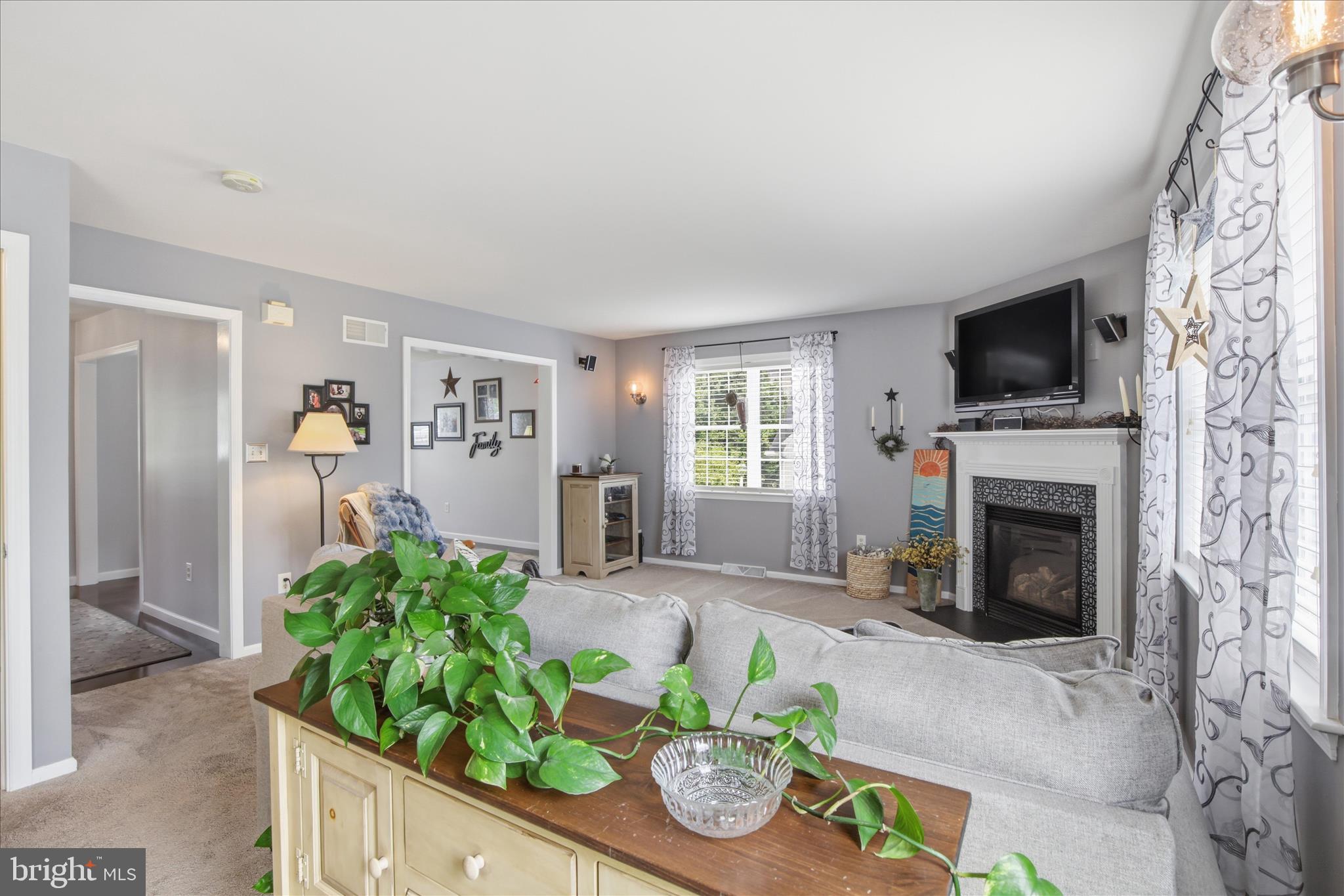 STONEMILL ACRES - Residential