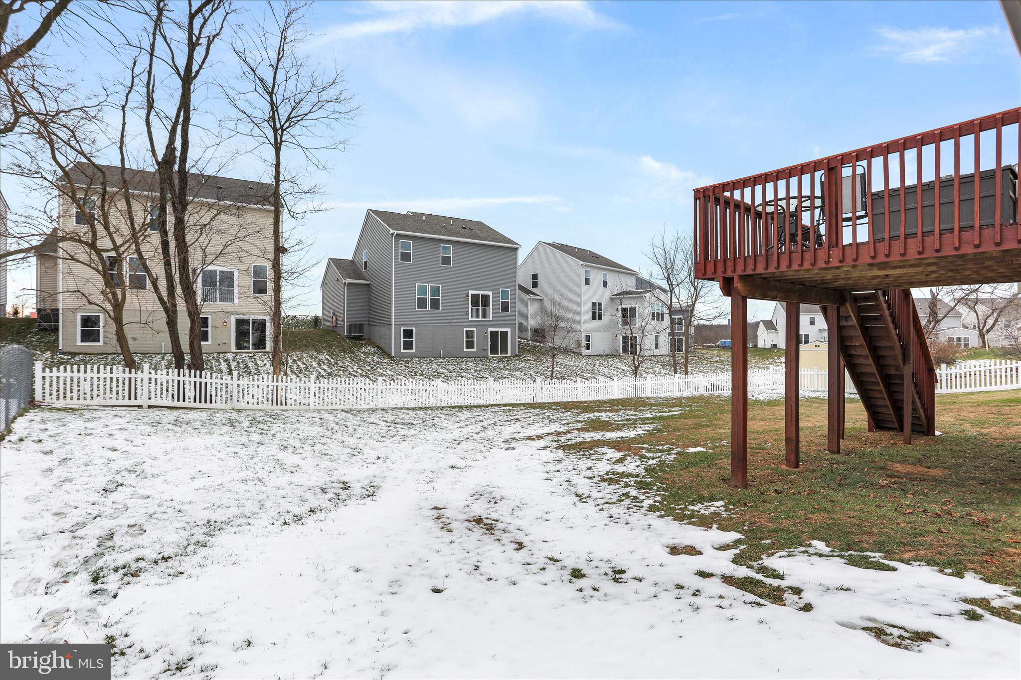 BRIAR RUN - Residential