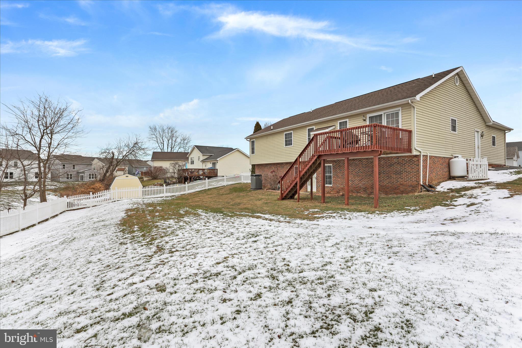 BRIAR RUN - Residential