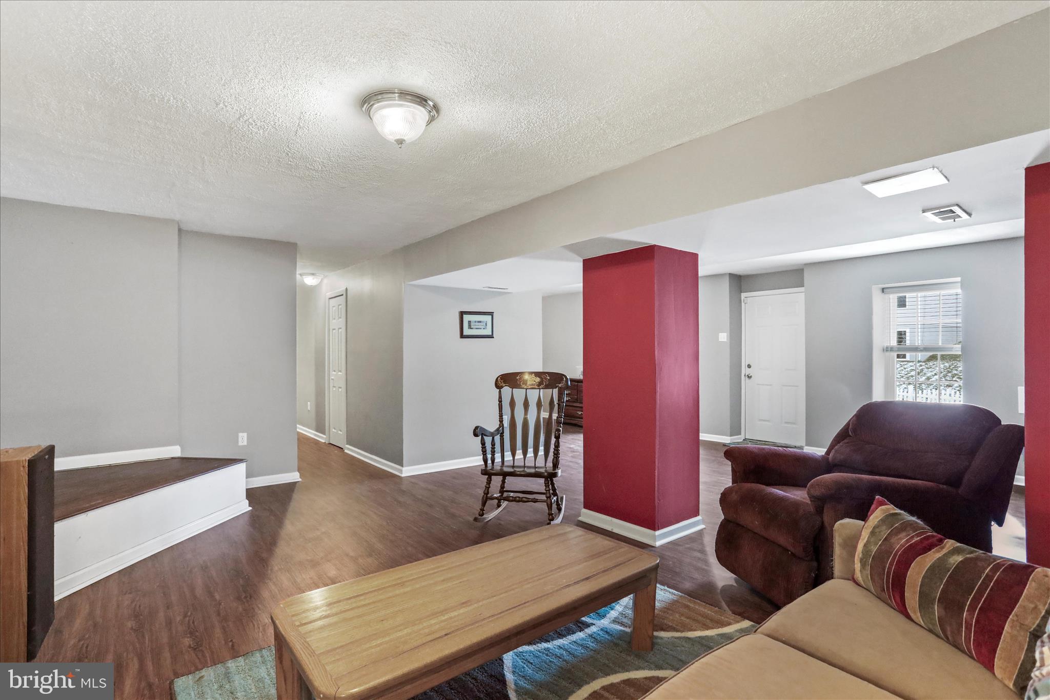 BRIAR RUN - Residential