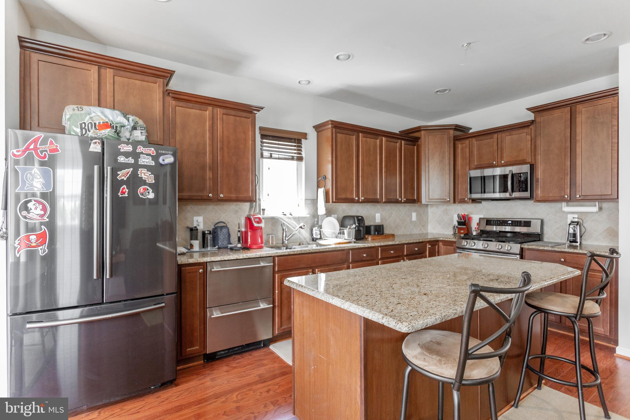 TANYARD SPRINGS - Residential