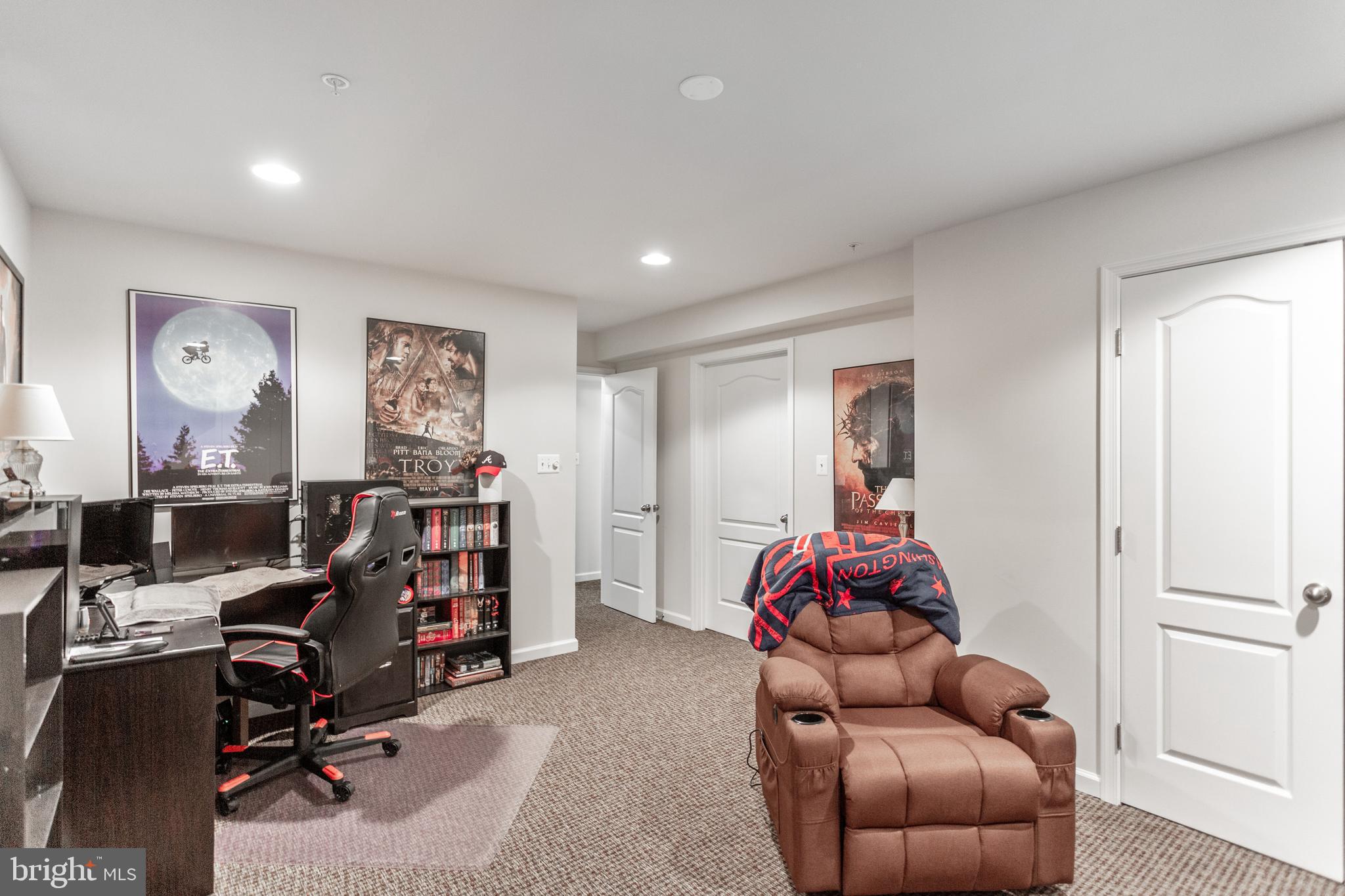 TANYARD SPRINGS - Residential