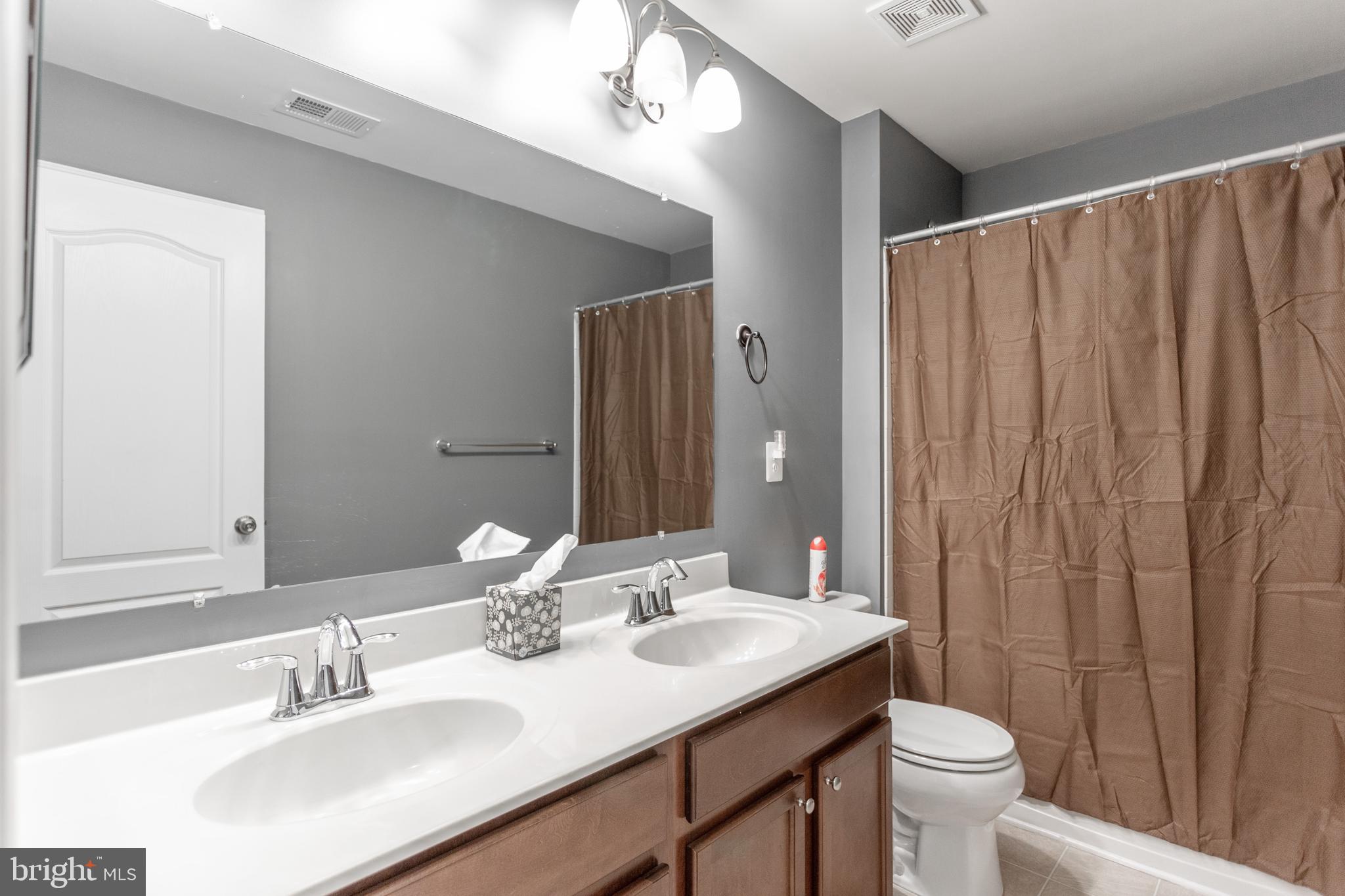 TANYARD SPRINGS - Residential