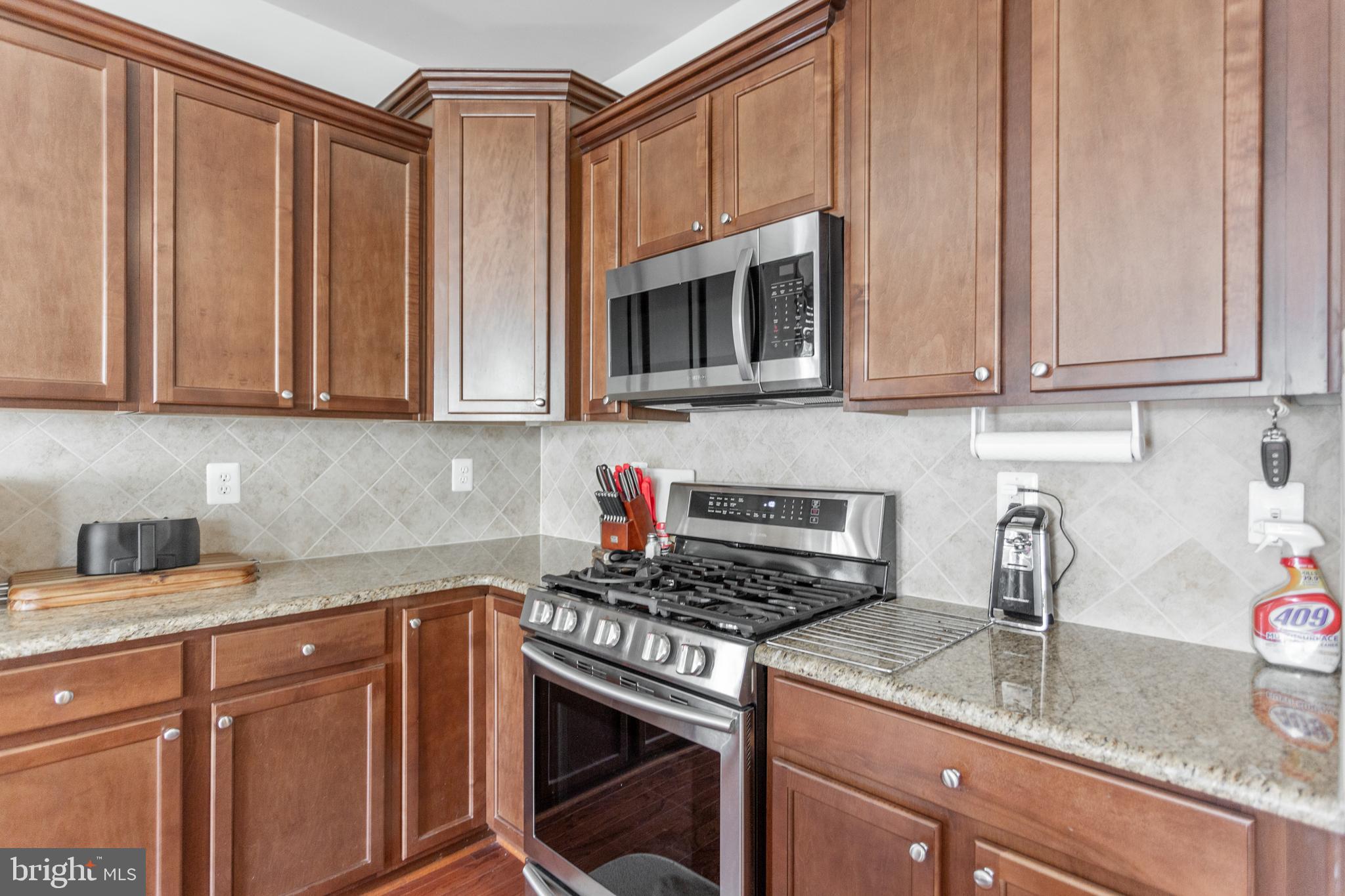 TANYARD SPRINGS - Residential