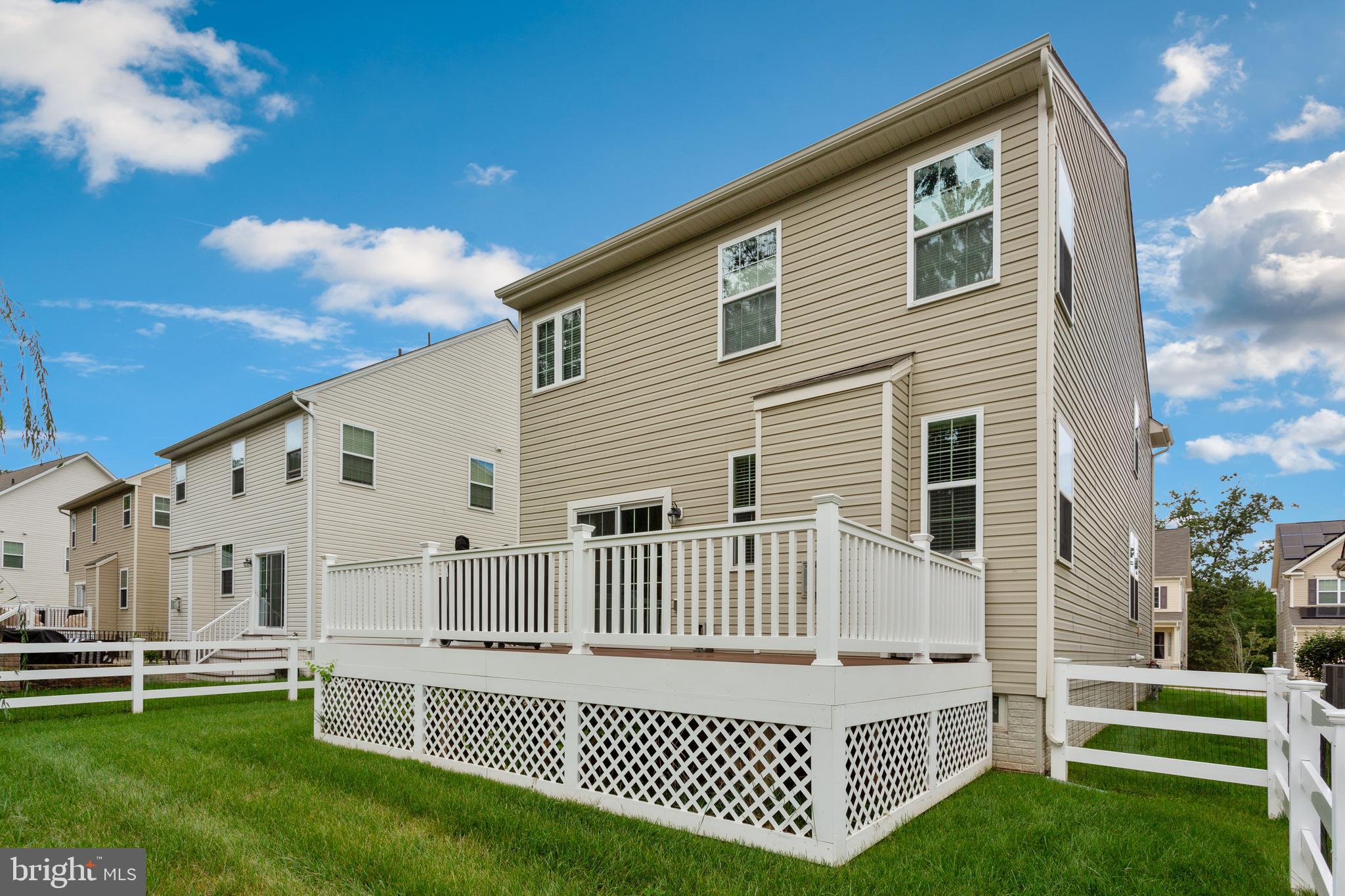 TANYARD SPRINGS - Residential