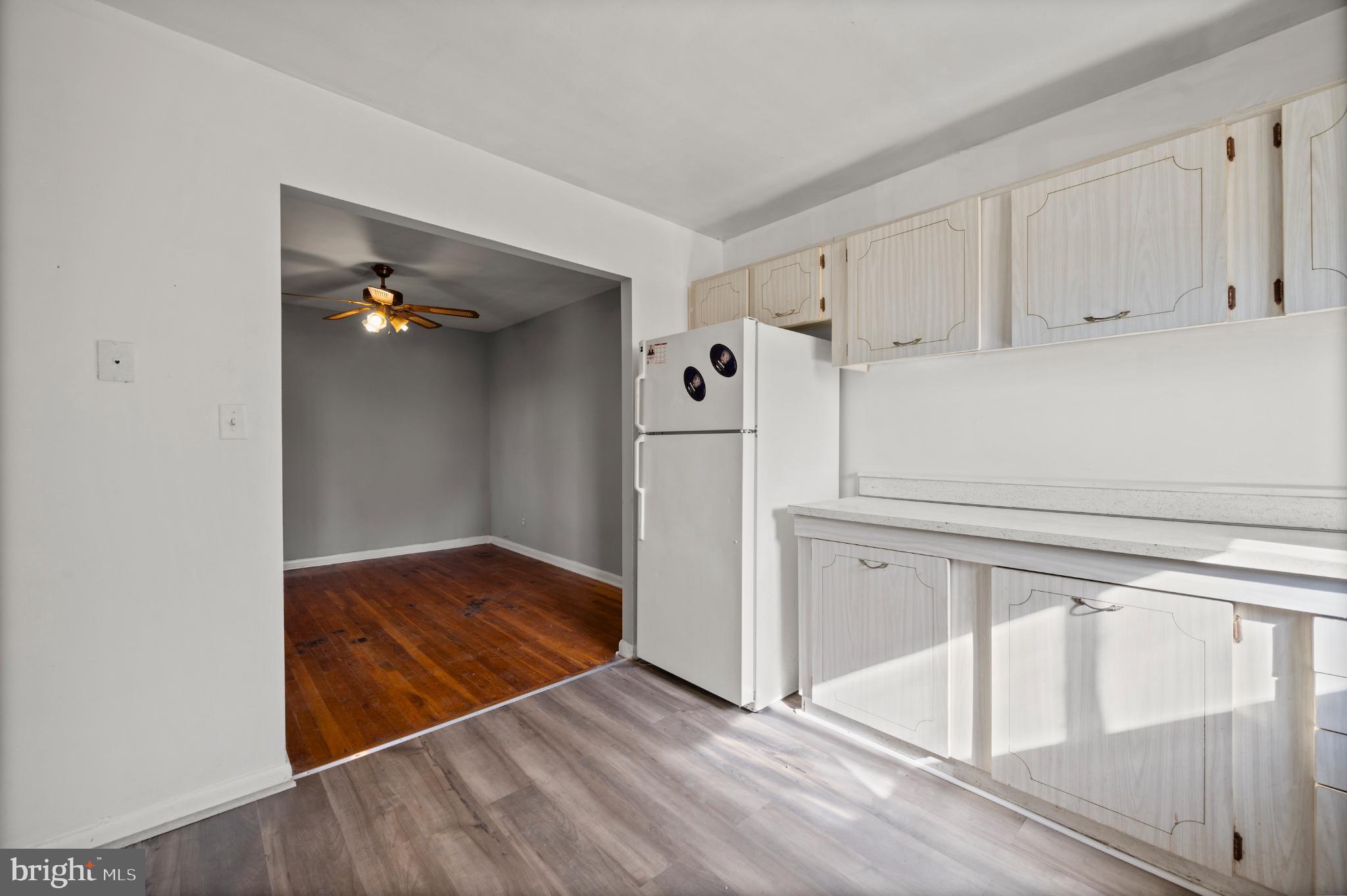 REISTERSTOWN STATION - Residential Lease