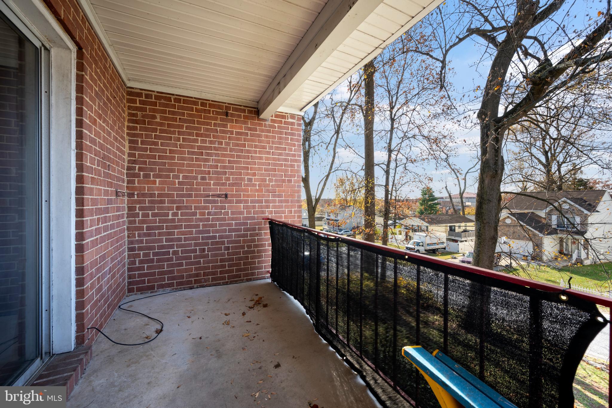 REISTERSTOWN STATION - Residential Lease