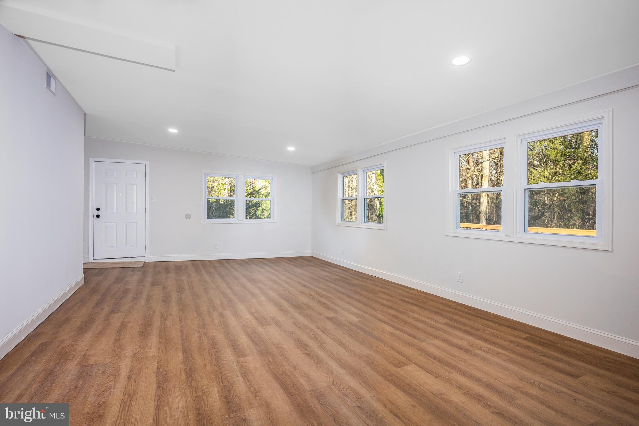 DISTRICT HEIGHTS - Residential